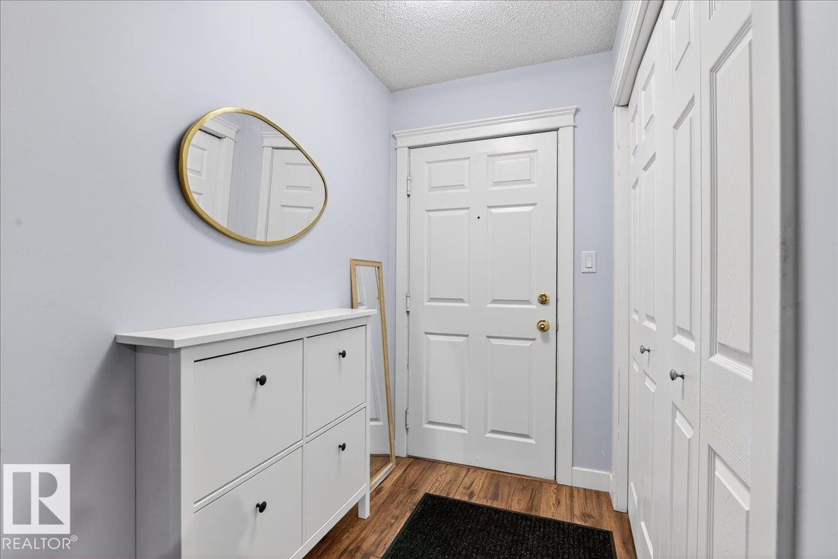 Photo 11 at 307 - 11716 100 Avenue NW, Wîhkwêntôwin, Edmonton