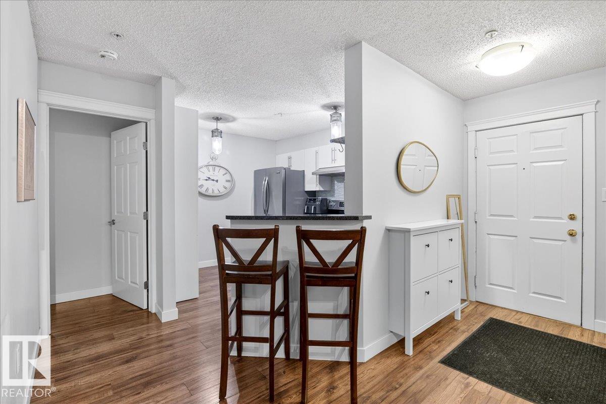 Photo 12 at 307 - 11716 100 Avenue NW, Wîhkwêntôwin, Edmonton