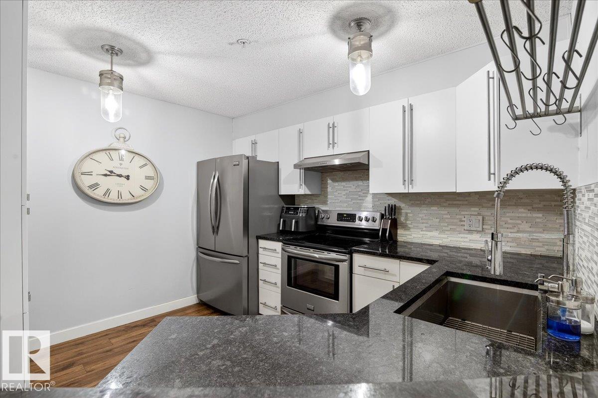 Photo 16 at 307 - 11716 100 Avenue NW, Wîhkwêntôwin, Edmonton