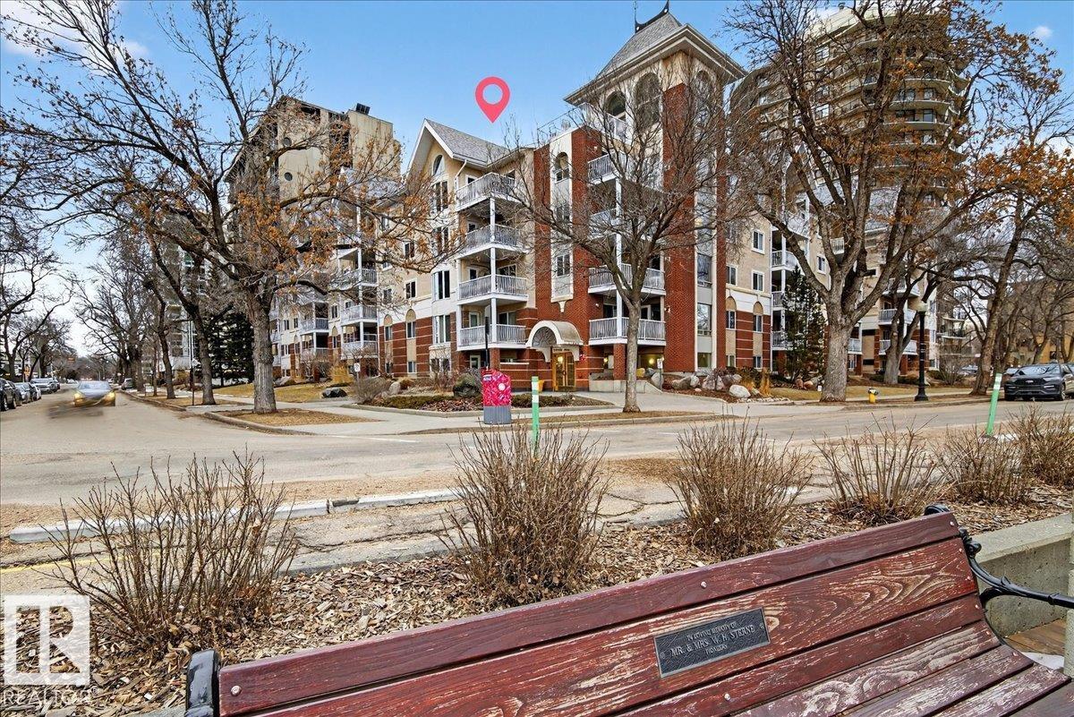 307 - 11716 100 Avenue NW, Wîhkwêntôwin, Edmonton