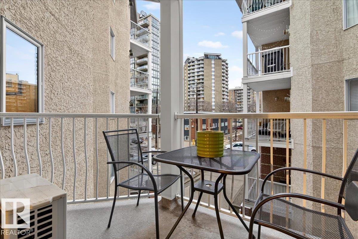 Photo 41 at 307 - 11716 100 Avenue NW, Wîhkwêntôwin, Edmonton