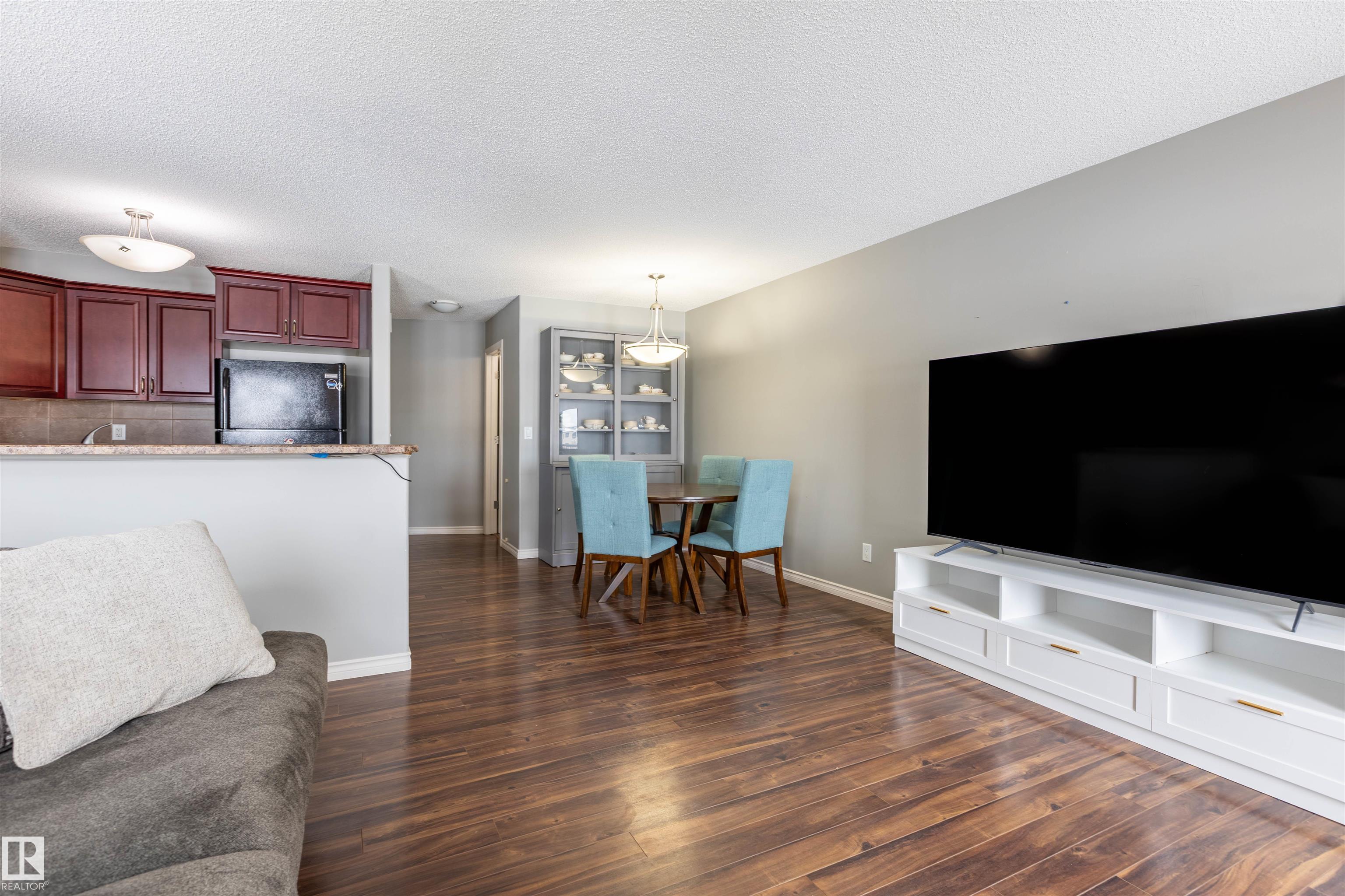 Photo 12 at 12 - 9511 102 Avenue, Morinville