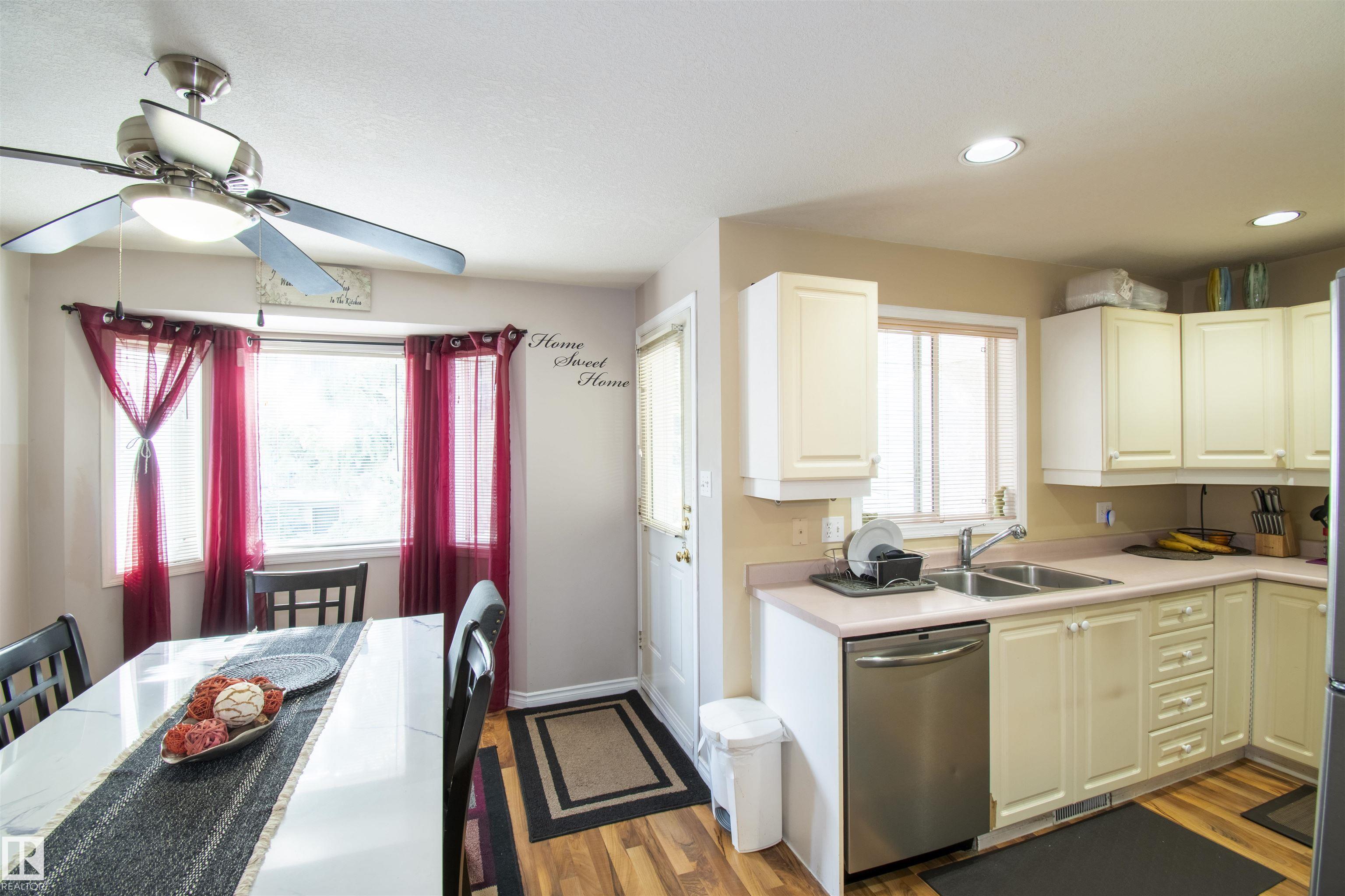 Photo 14 at 2 - 9703 174 Street NW, Terra Losa, Edmonton