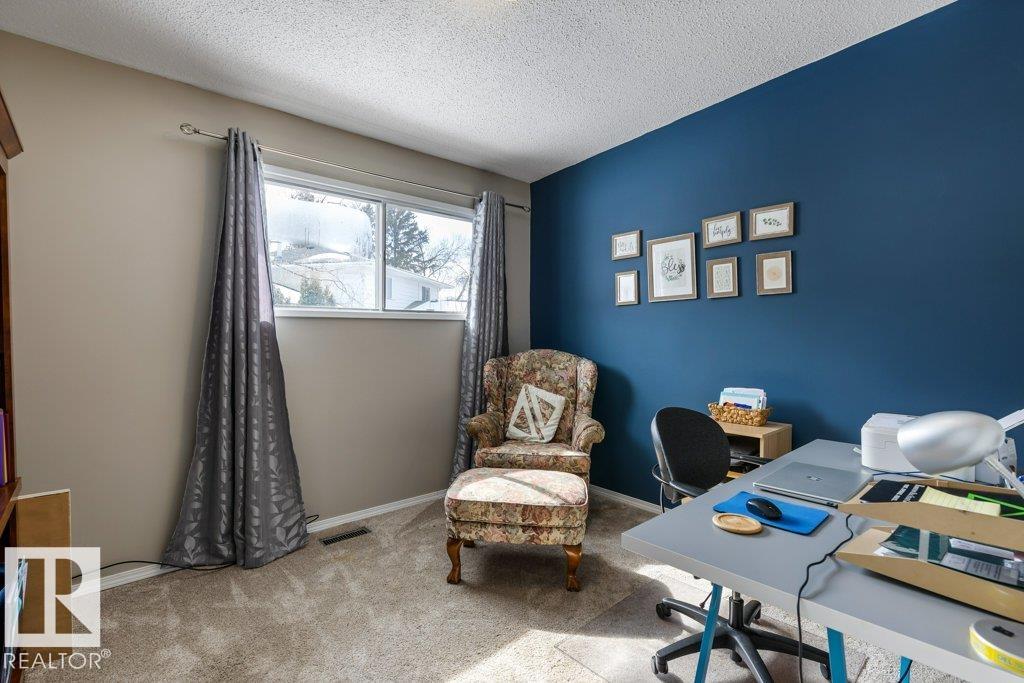 Photo 23 at 24 Glenwood Crescent, Grandin, St. Albert