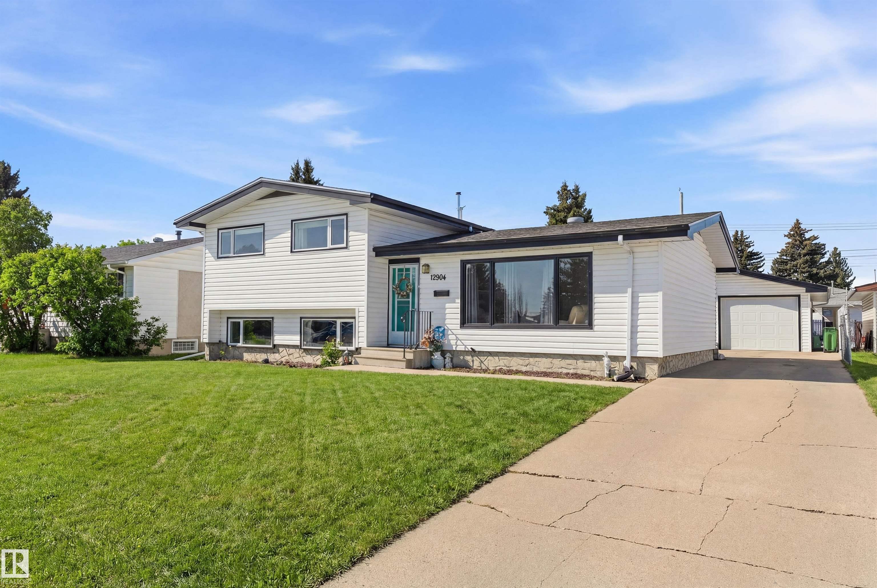 12904 95 Street NW, Killarney, Edmonton