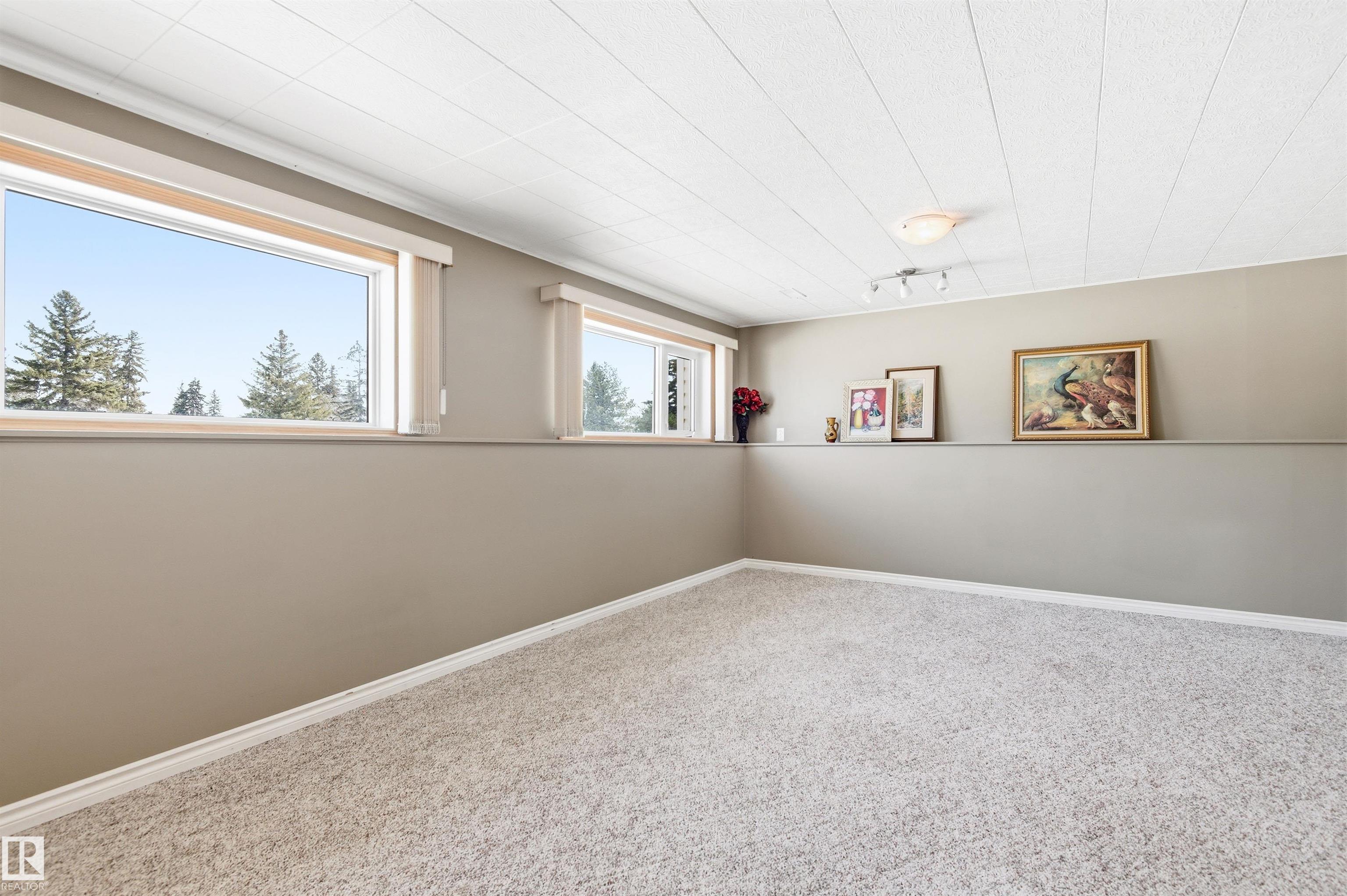 Photo 31 at 12904 95 Street NW, Killarney, Edmonton