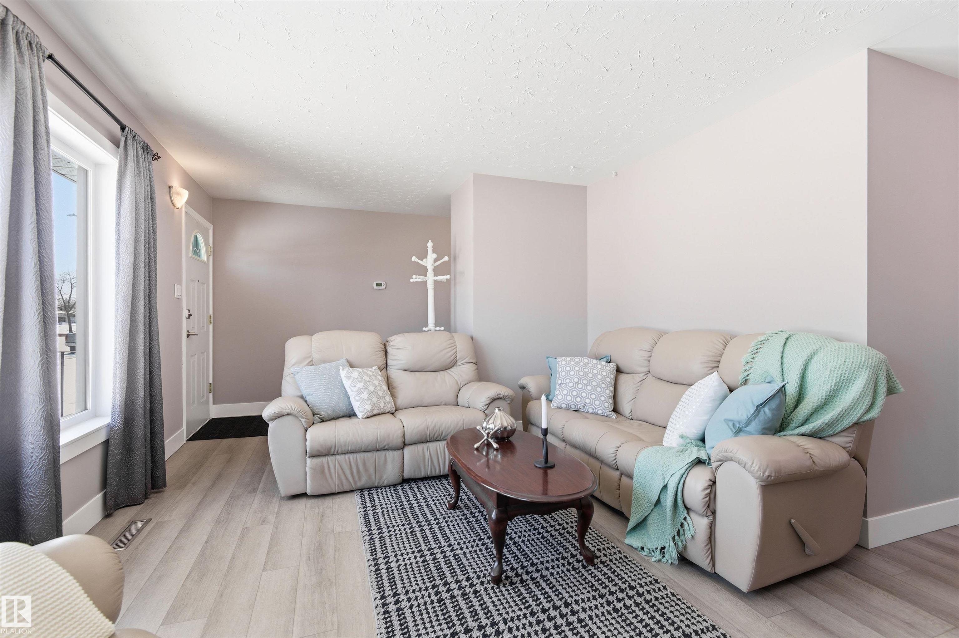 Photo 6 at 12904 95 Street NW, Killarney, Edmonton