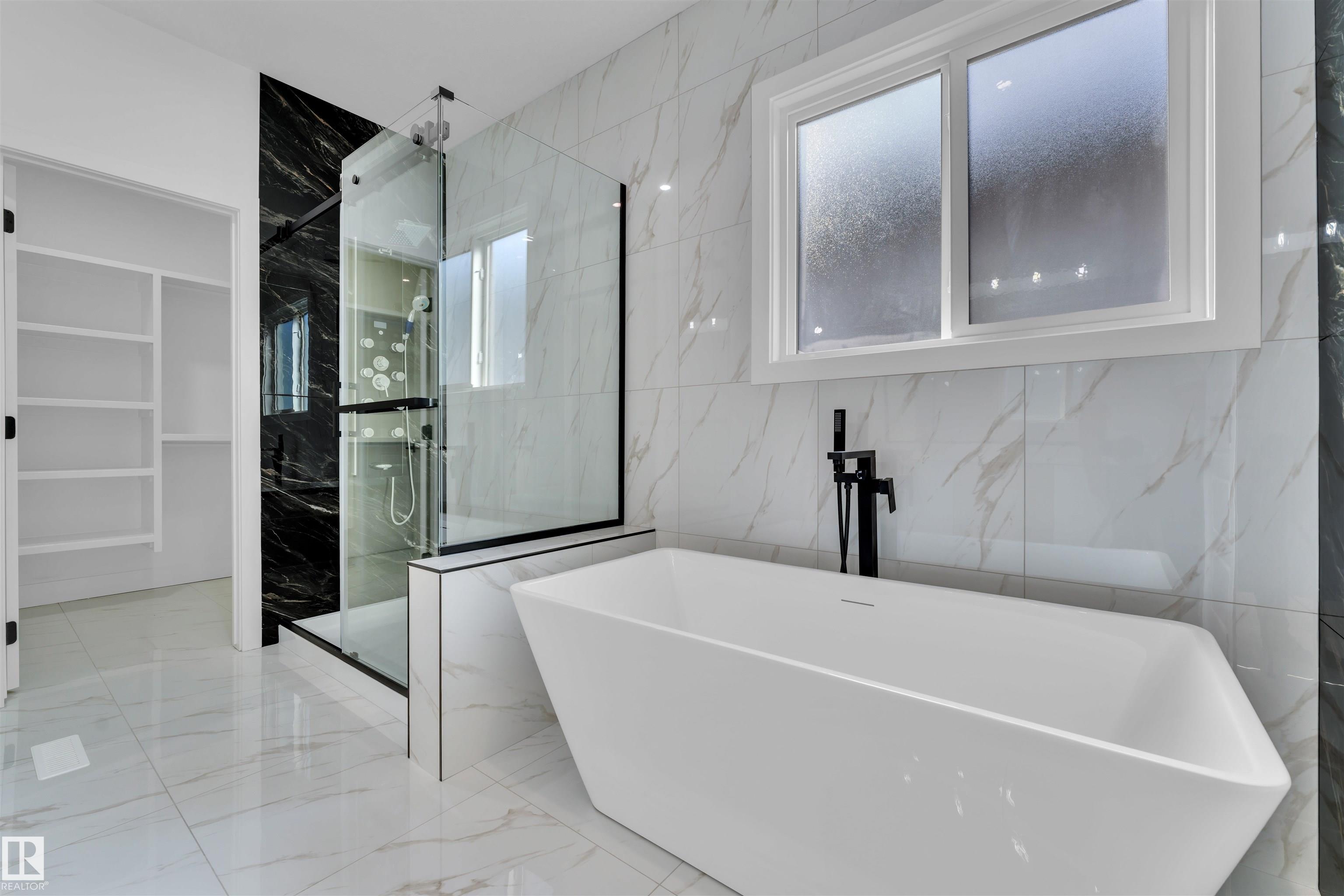 Photo 34 at 12 Dalquist Bay, Tribute, Leduc