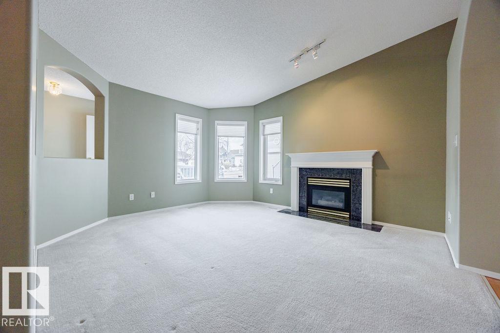 Photo 6 at 17 - 65 Cranford Drive, Crystal Heights, Sherwood Park