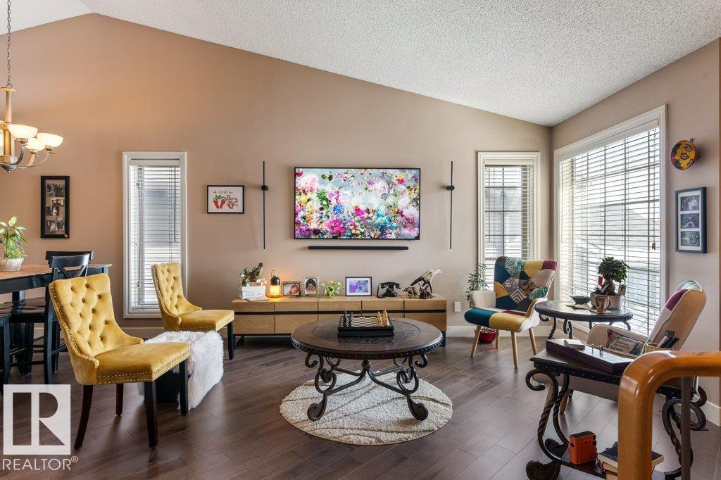 Photo 6 at 17 Donald Place, Deer Ridge, St. Albert