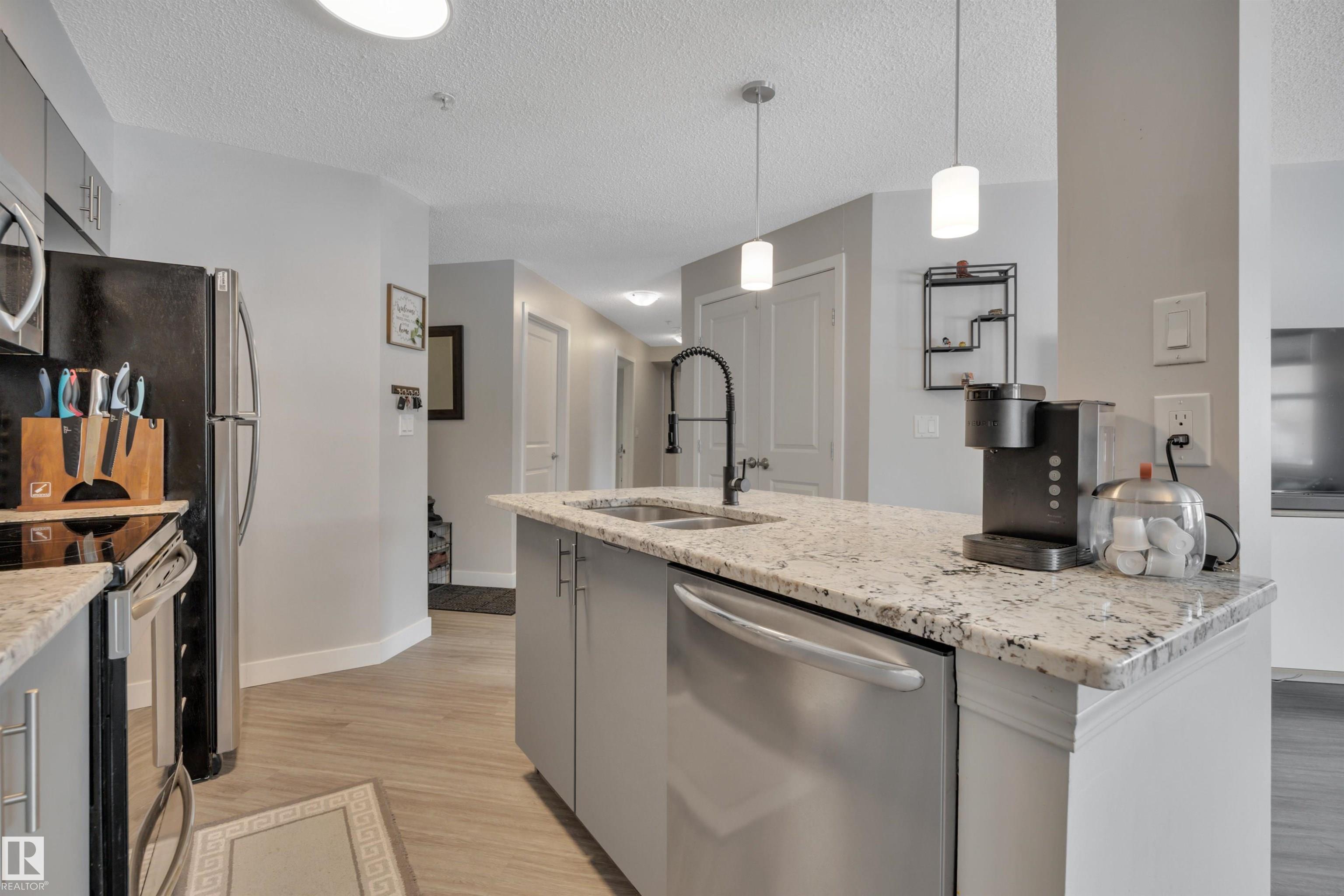 #110 11453 ELLERSLIE RD SW 4