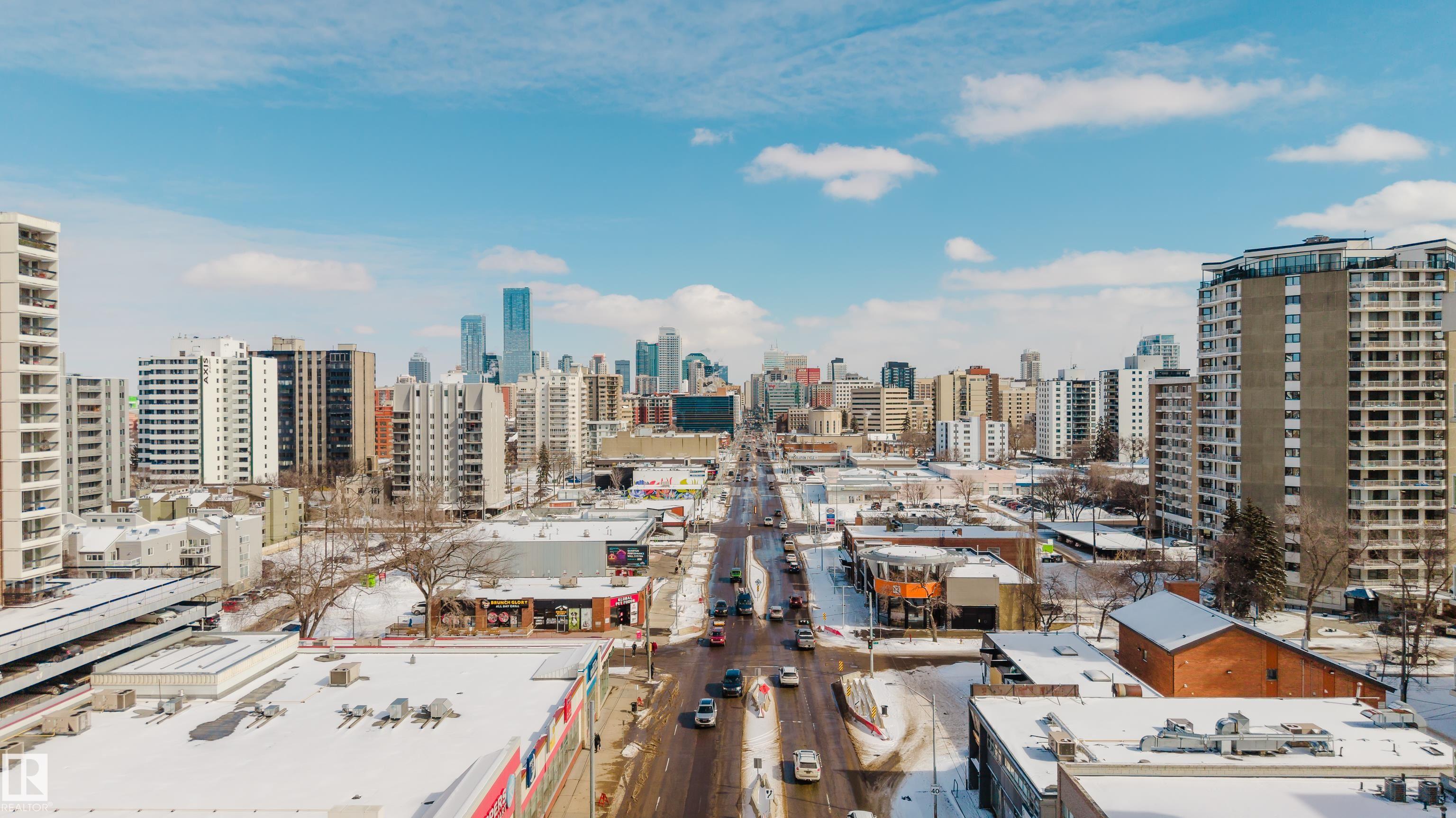 Photo 61 at 402 - 10045 117 Street NW, Wîhkwêntôwin, Edmonton