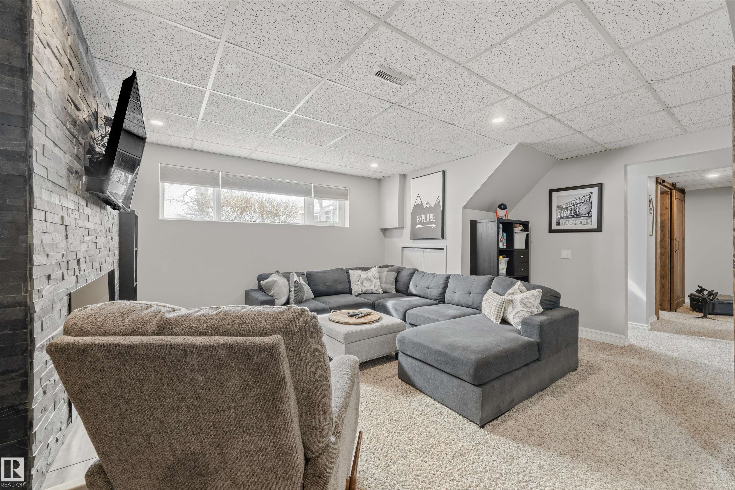 Photo 23 at 15 Arbor Crescent, Akinsdale, St. Albert