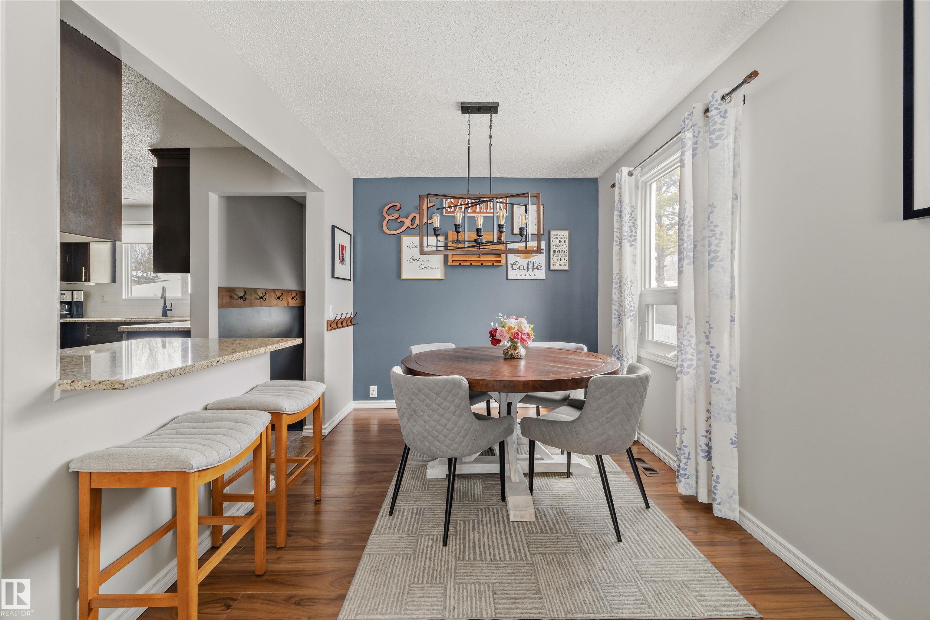 15 Arbor Crescent, Akinsdale, St. Albert