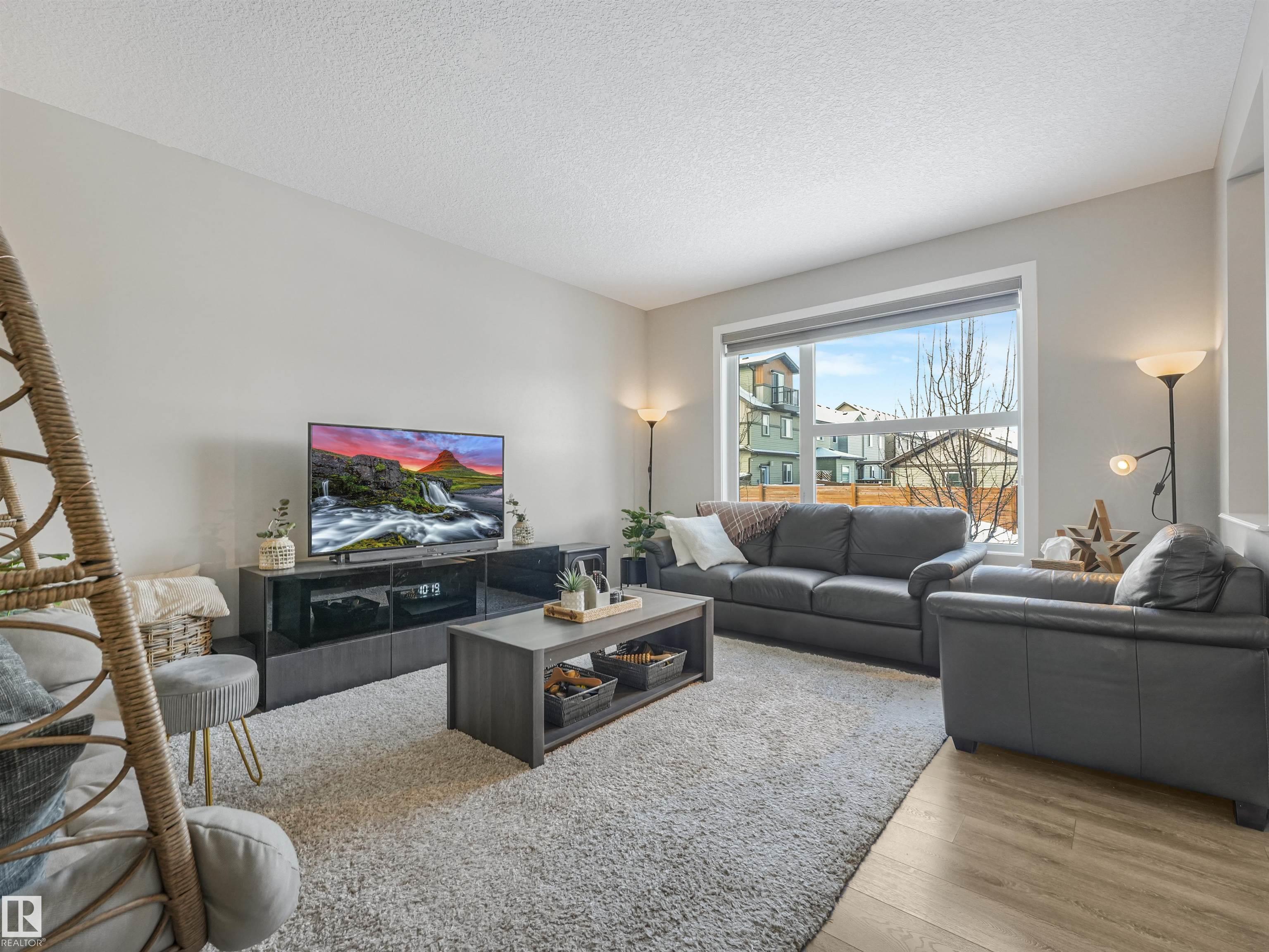 Photo 9 at 725 36 Street SW, Charlesworth, Edmonton