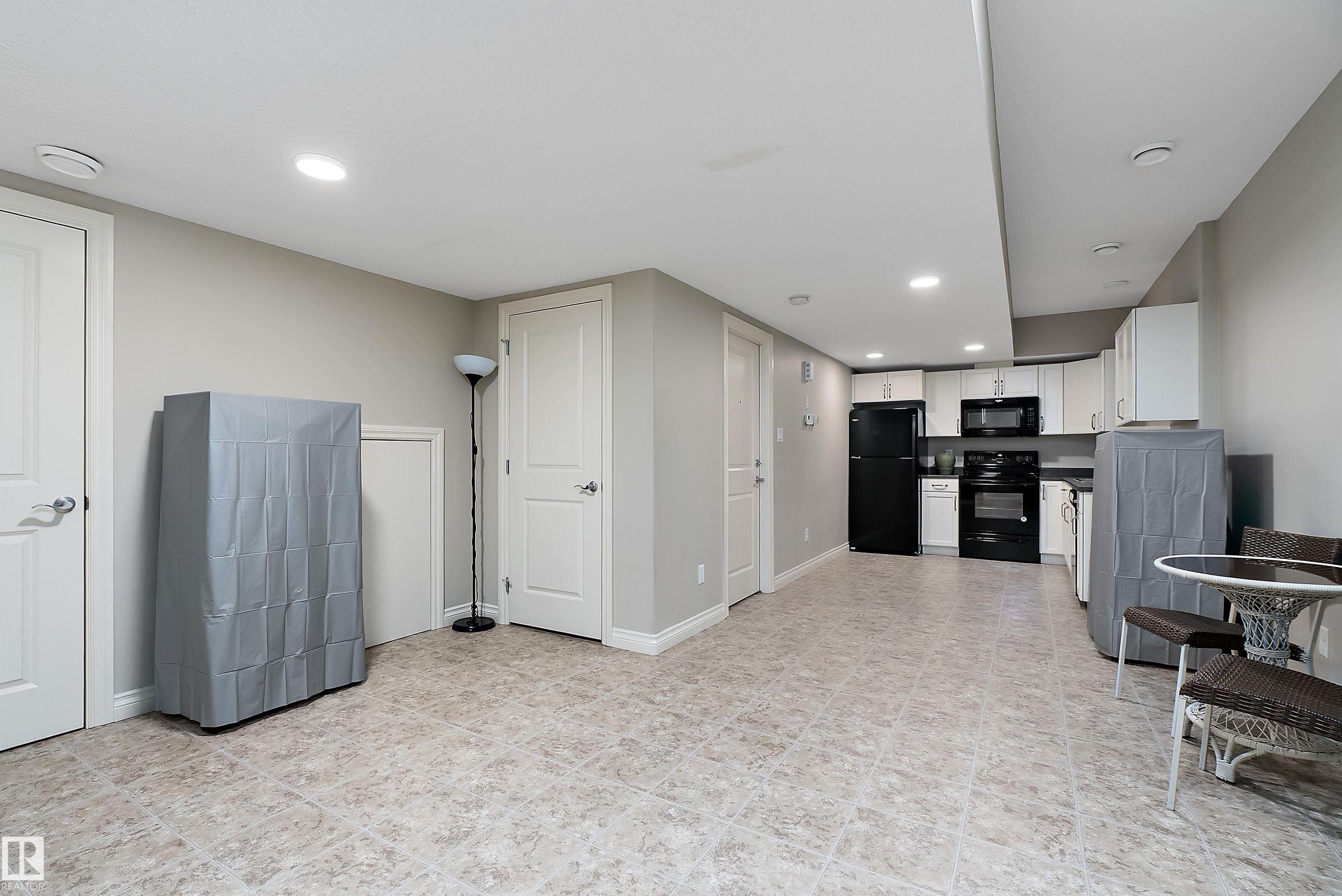 Photo 32 at 8707 221 Street NW, Rosenthal, Edmonton