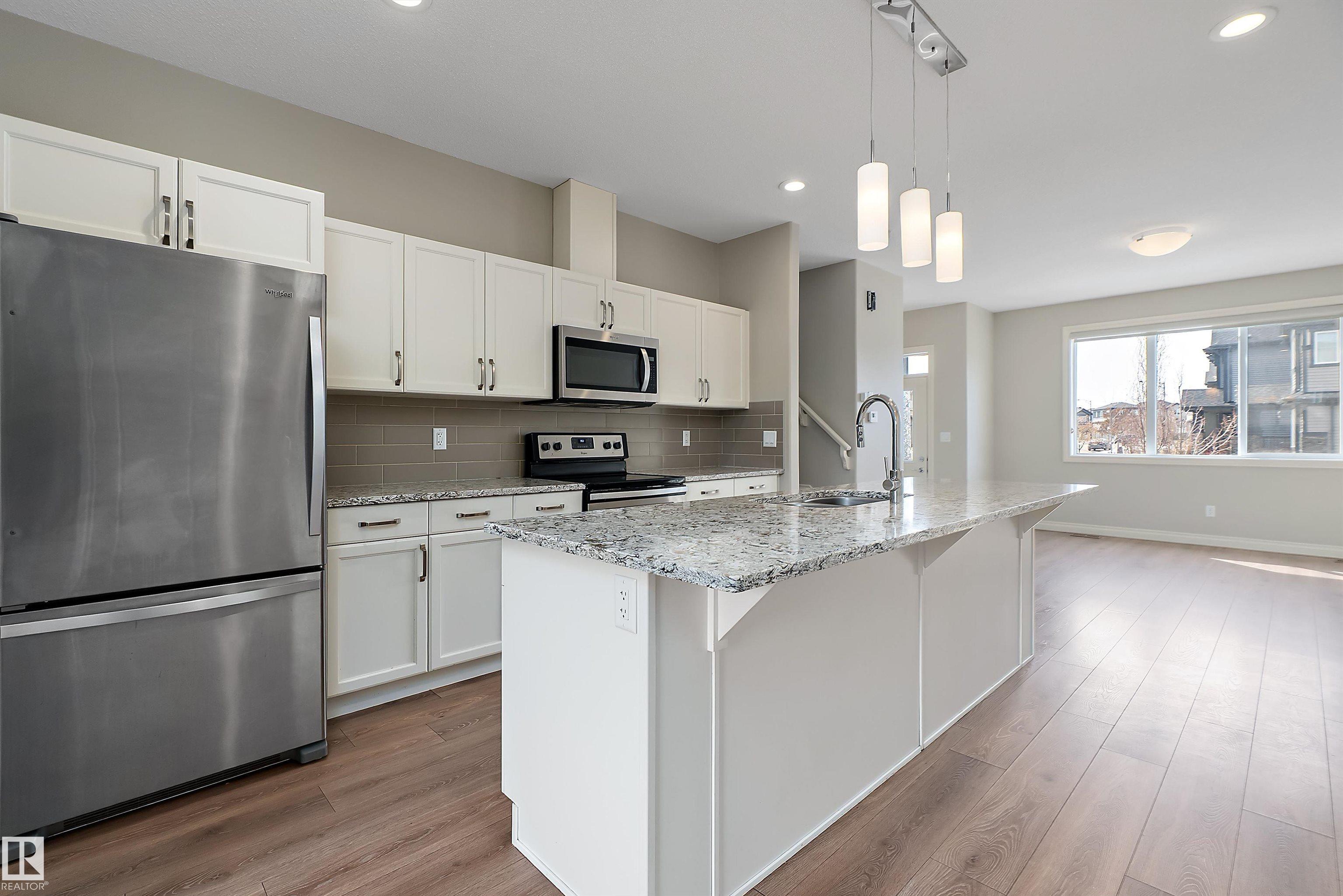 Photo 8 at 8707 221 Street NW, Rosenthal, Edmonton