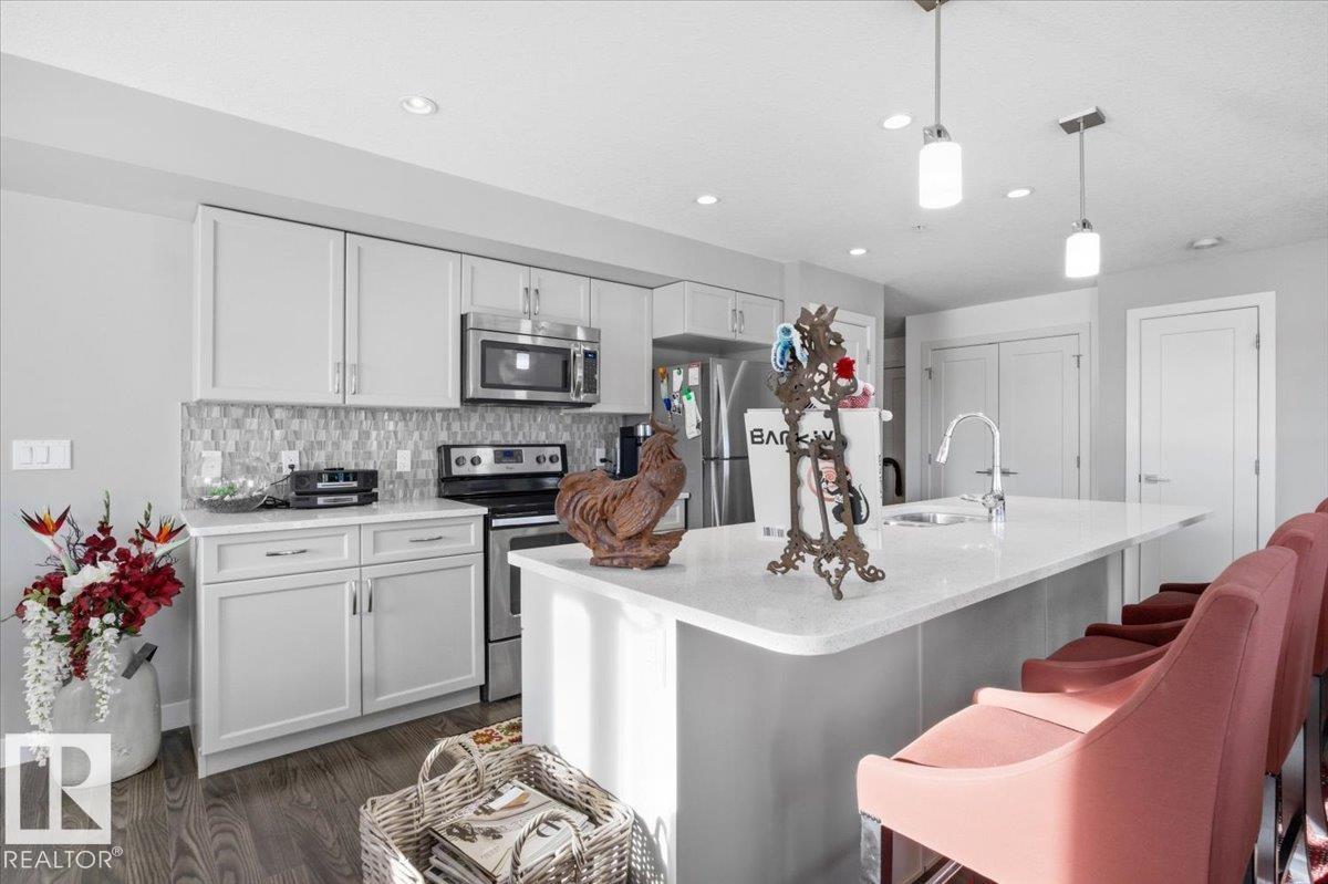 Photo 12 at 211 - 5029 Edgemont Boulevard NW, Edgemont, Edmonton