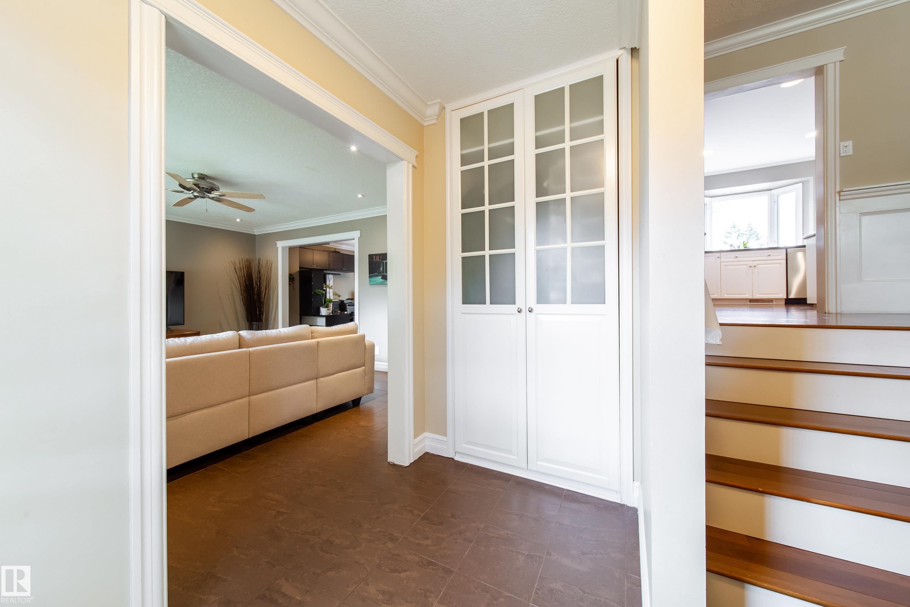 4128 125 Street NW, Aspen Gardens, Edmonton