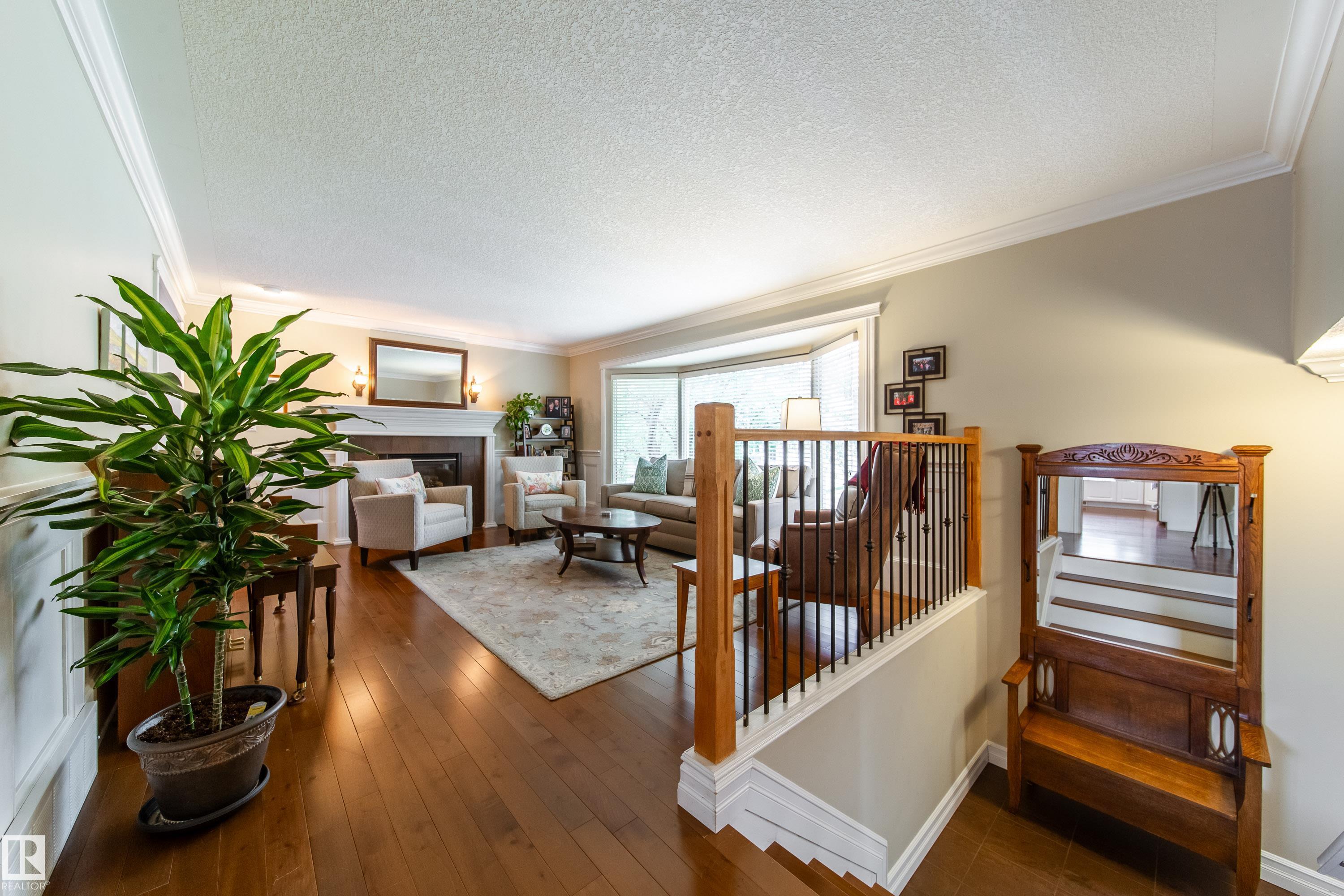 Photo 13 at 4128 125 Street NW, Aspen Gardens, Edmonton