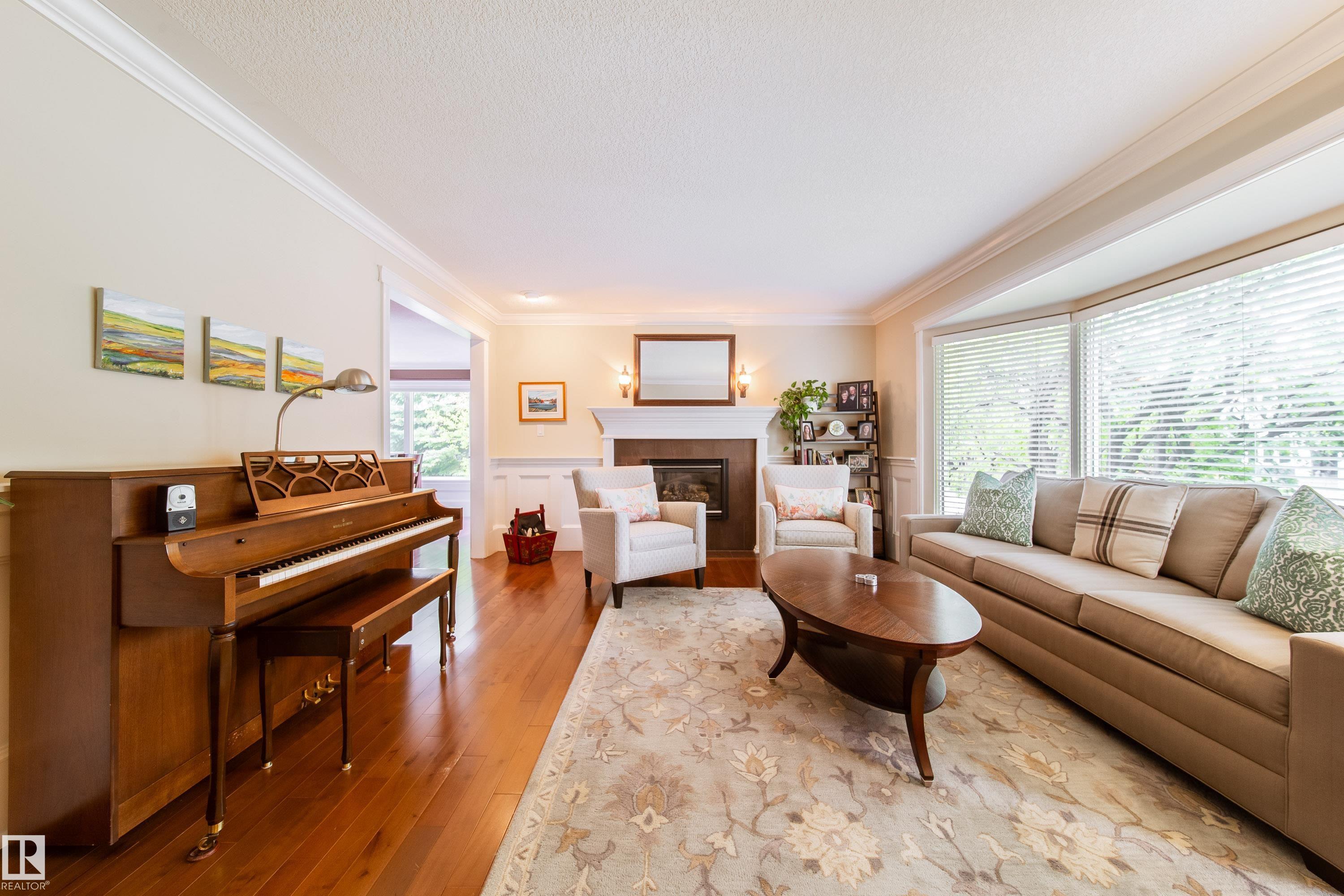 Photo 14 at 4128 125 Street NW, Aspen Gardens, Edmonton