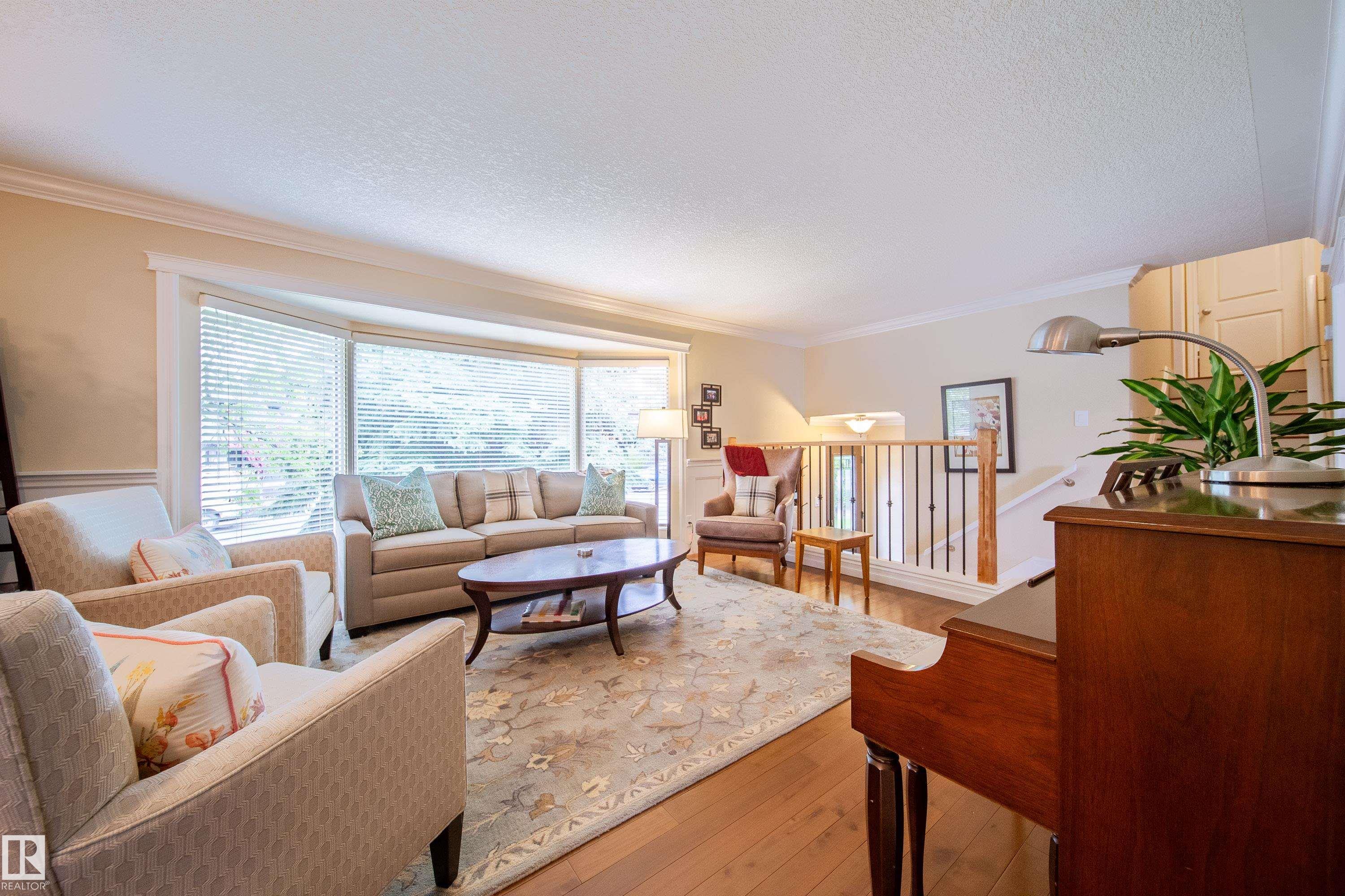 Photo 15 at 4128 125 Street NW, Aspen Gardens, Edmonton