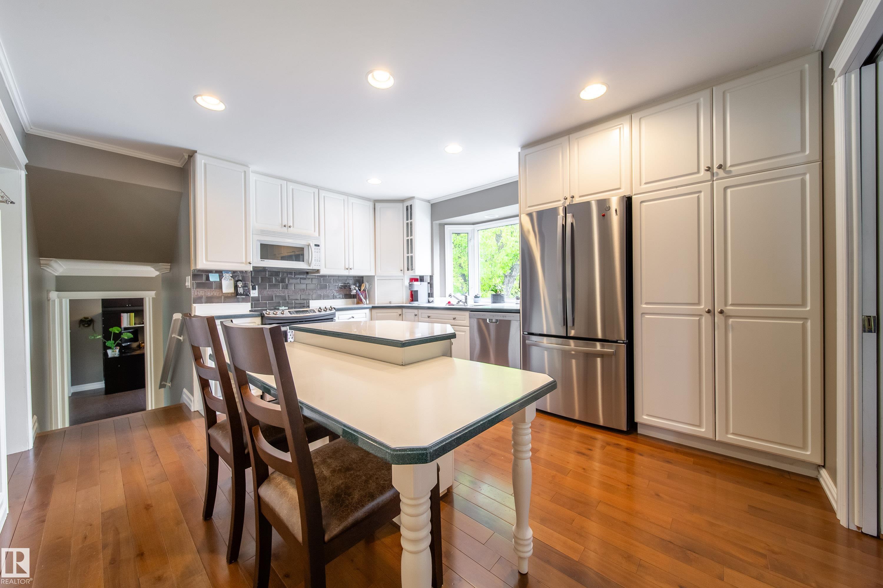 Photo 21 at 4128 125 Street NW, Aspen Gardens, Edmonton