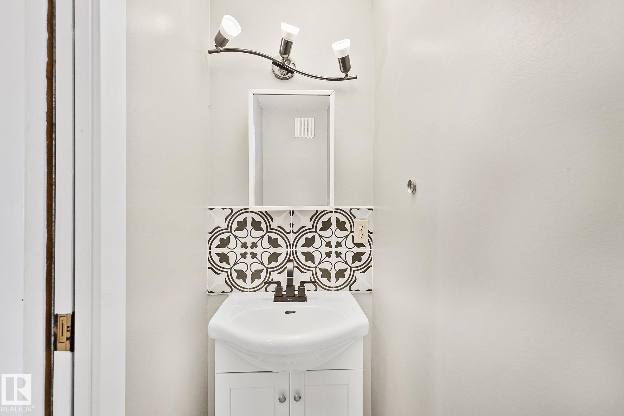 Photo 26 at 10823 130 Street NW, Westmount, Edmonton