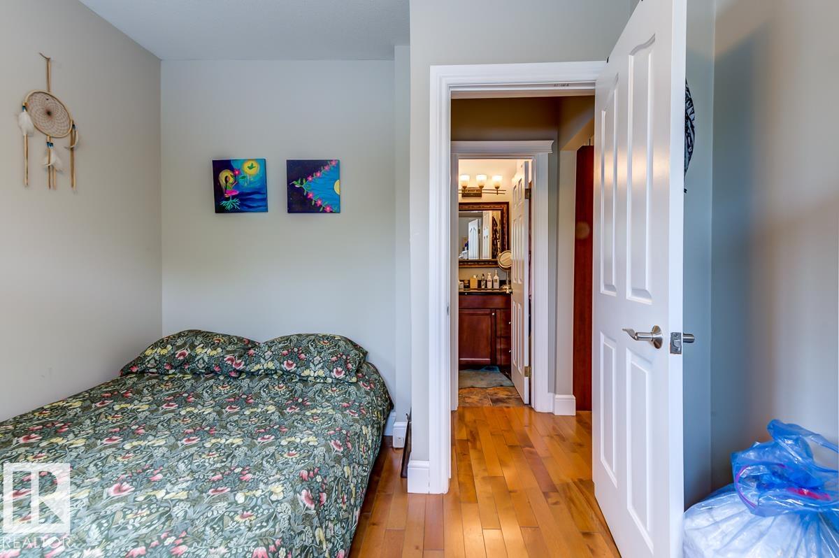 Photo 15 at 10950 73 Avenue NW, McKernan, Edmonton