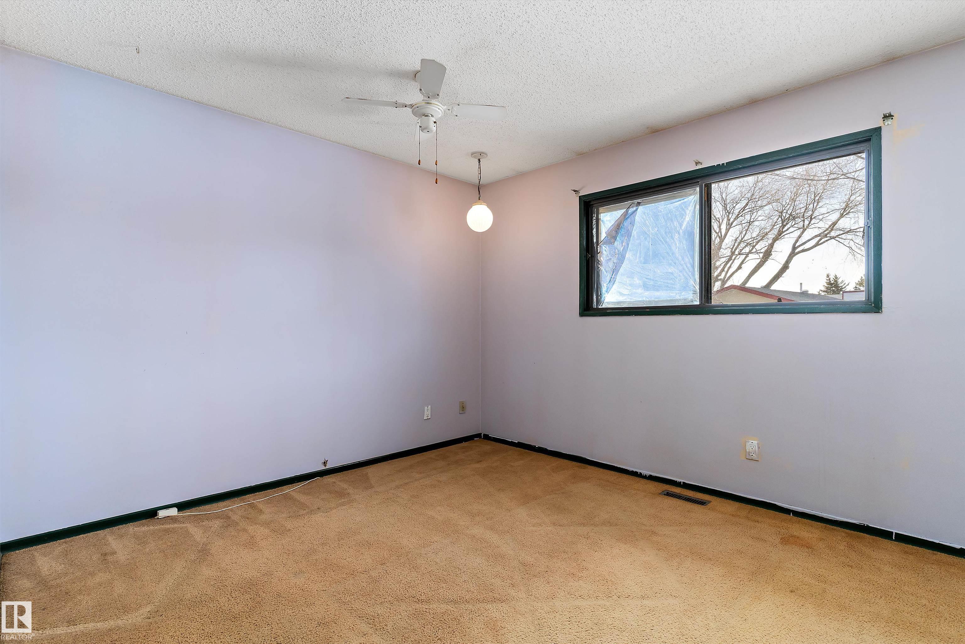 Photo 17 at 15120 20 Street NW, Fraser, Edmonton