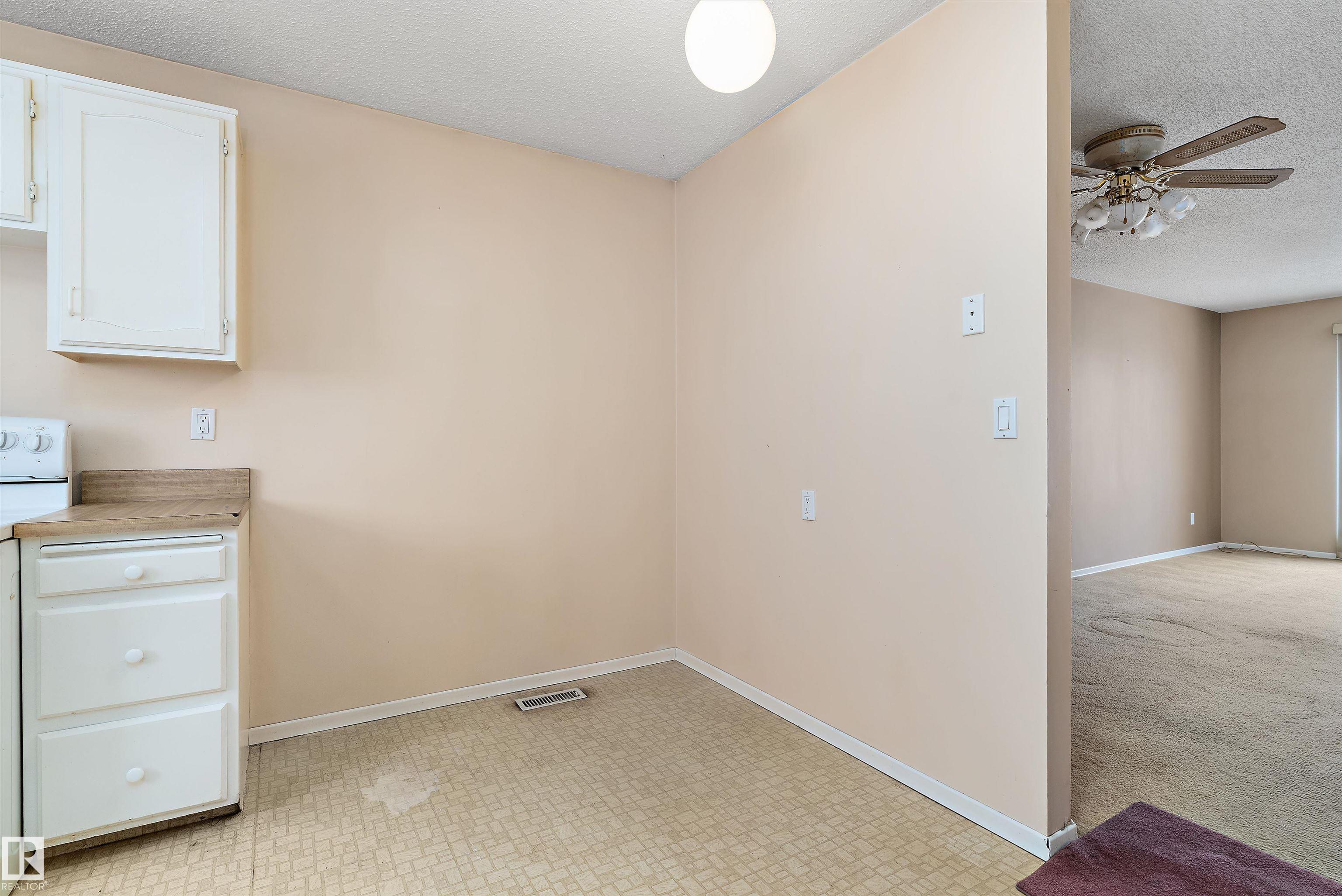 Photo 23 at 15120 20 Street NW, Fraser, Edmonton