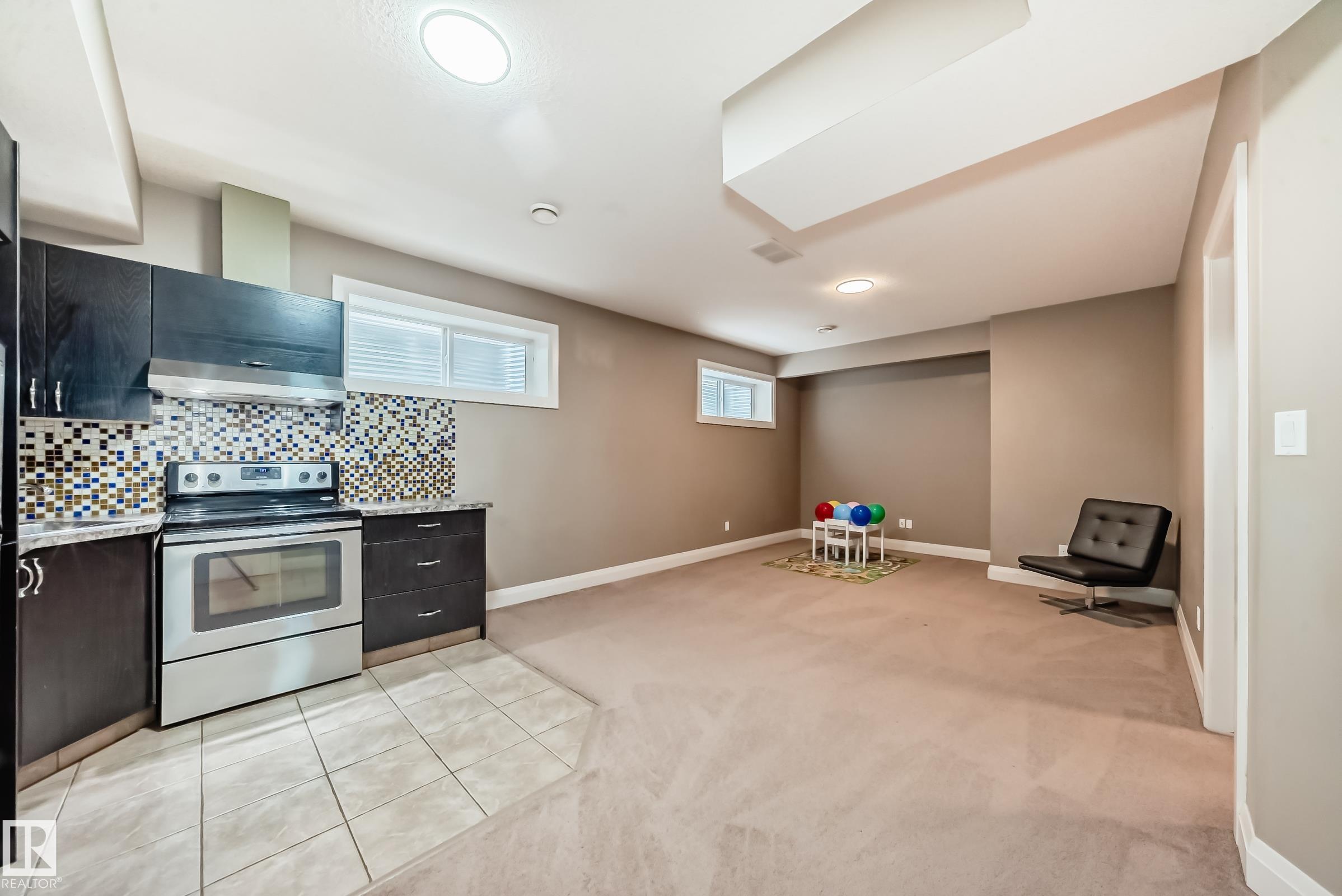 Photo 29 at 3220 151 Avenue NW, Kirkness, Edmonton