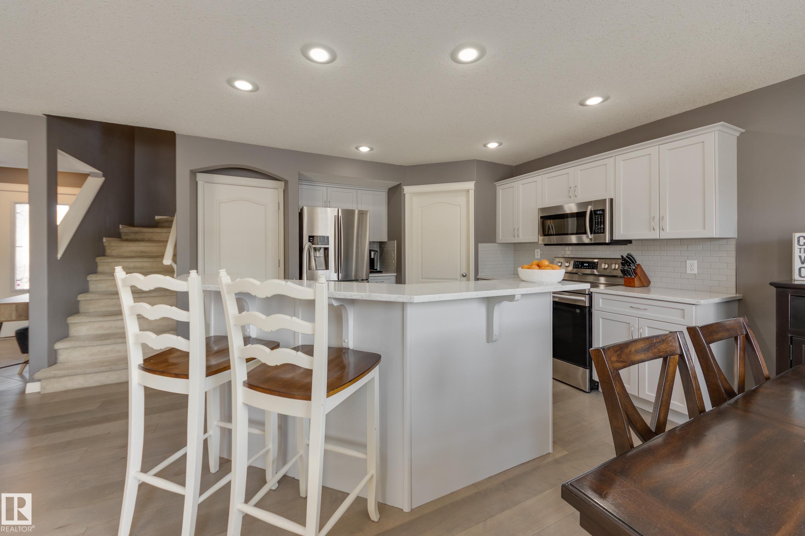 Photo 11 at 25 Ridgehaven Crescent, The Ridge, Sherwood Park