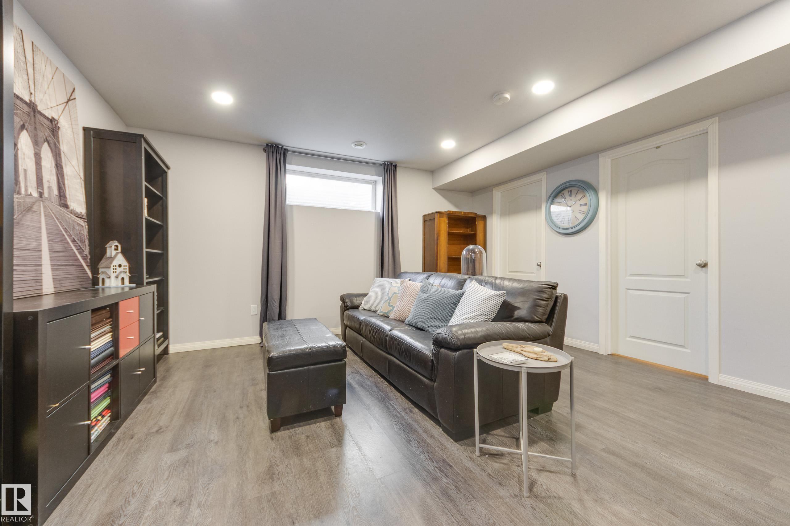 Photo 33 at 25 Ridgehaven Crescent, The Ridge, Sherwood Park