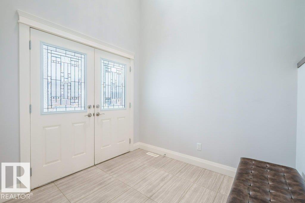 Photo 7 at 2212 22 Street NW, Laurel, Edmonton