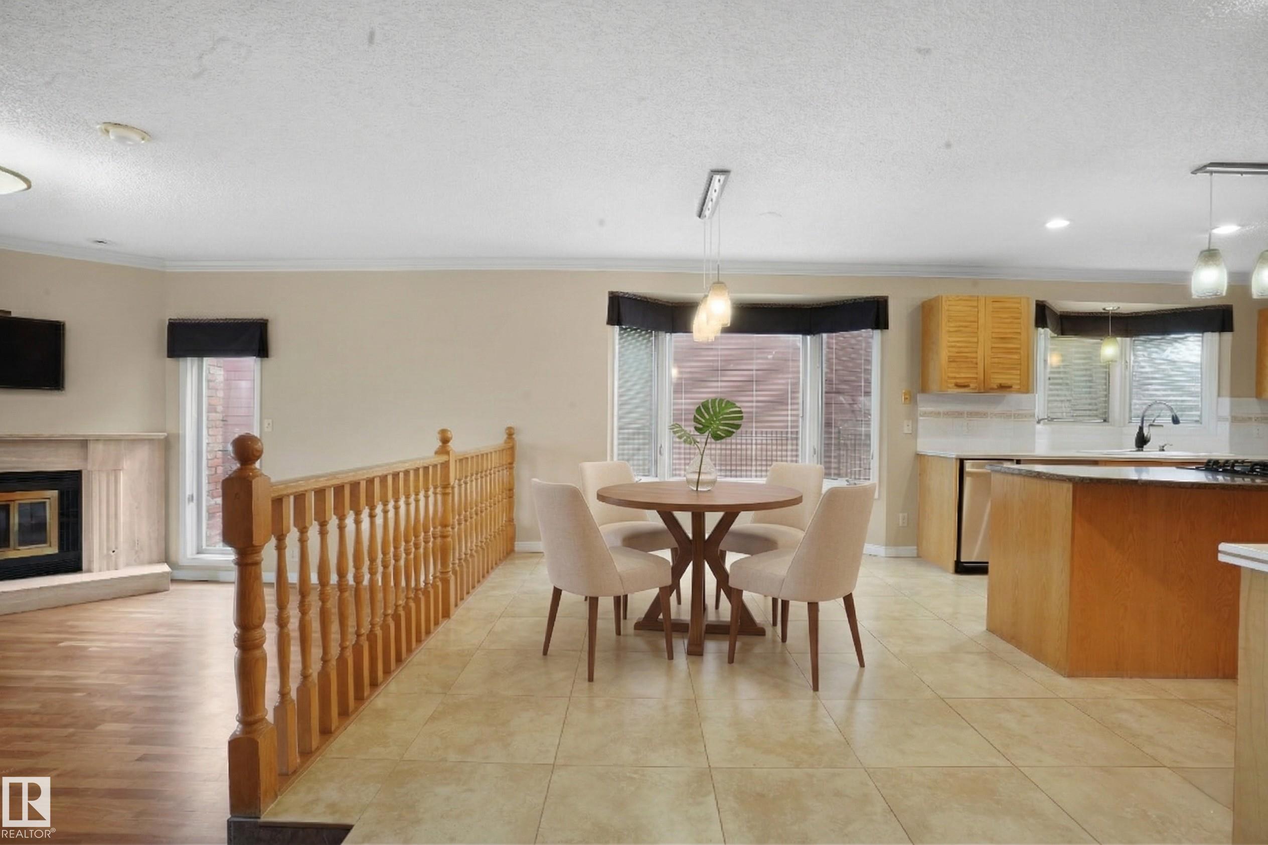 Photo 15 at 10815 Bearspaw Dr E NW, Bearspaw, Edmonton