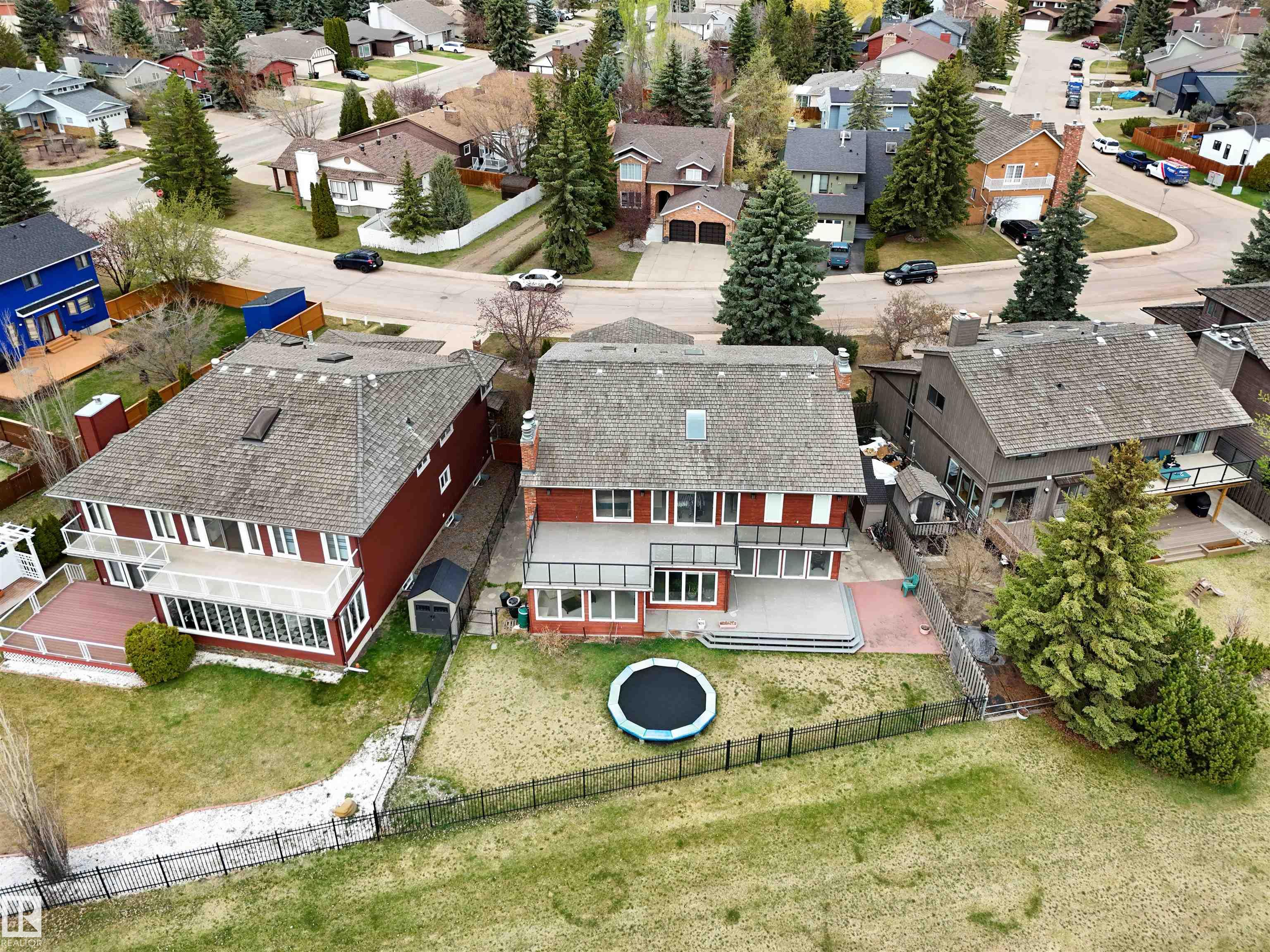 Photo 6 at 10815 Bearspaw Dr E NW, Bearspaw, Edmonton