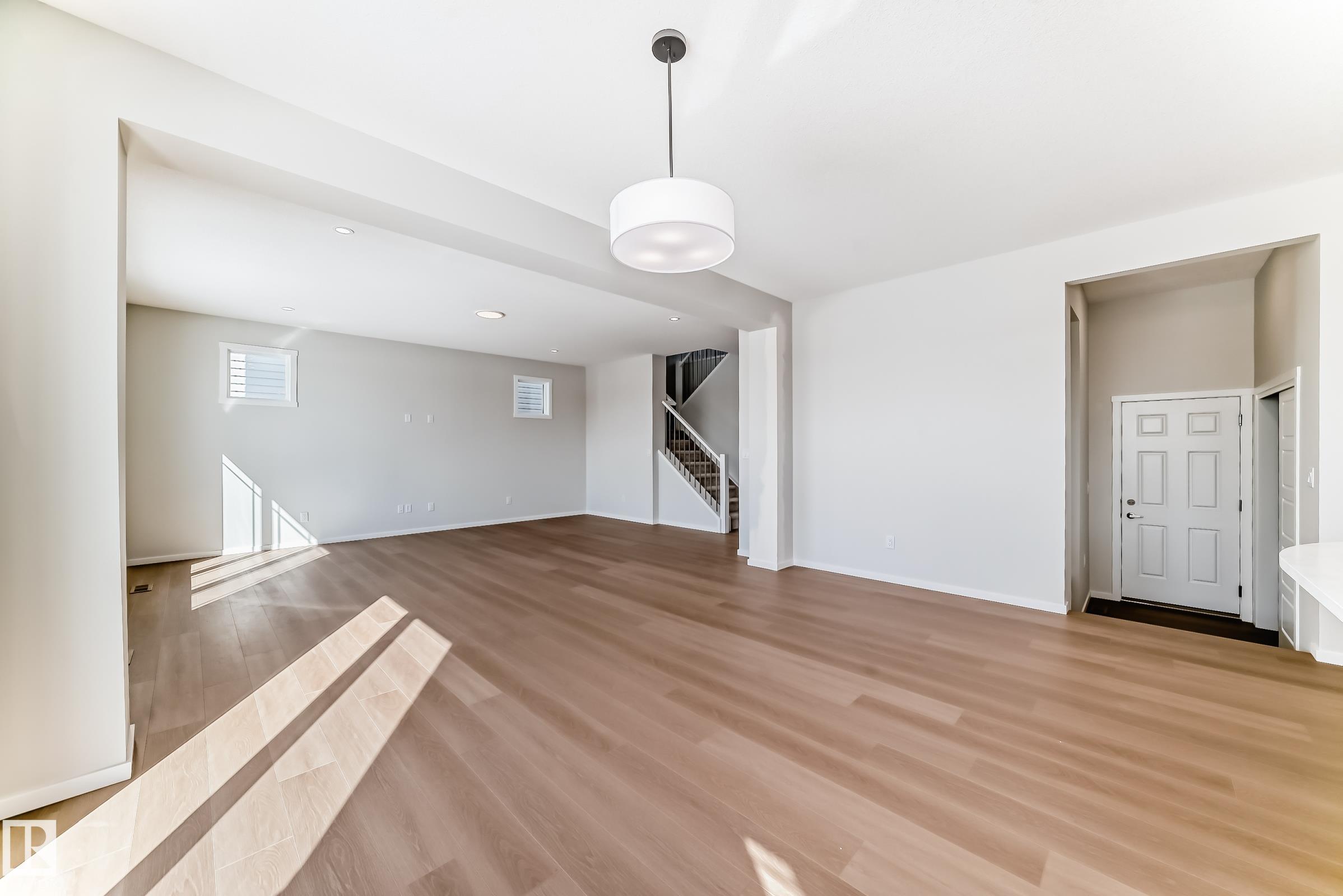 Photo 20 at 1516 206 Street NW, Stillwater, Edmonton