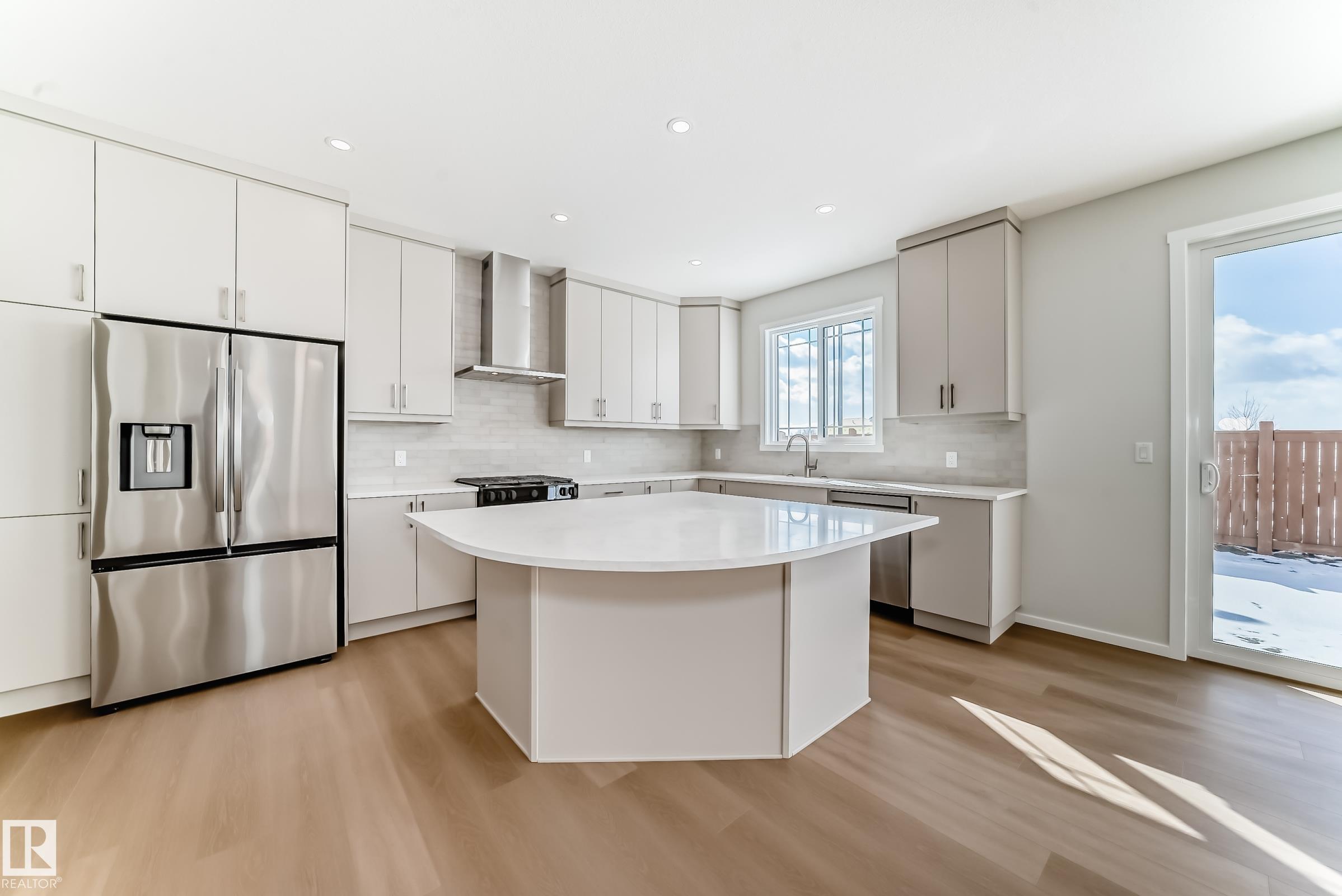 1516 206 Street NW, Stillwater, Edmonton