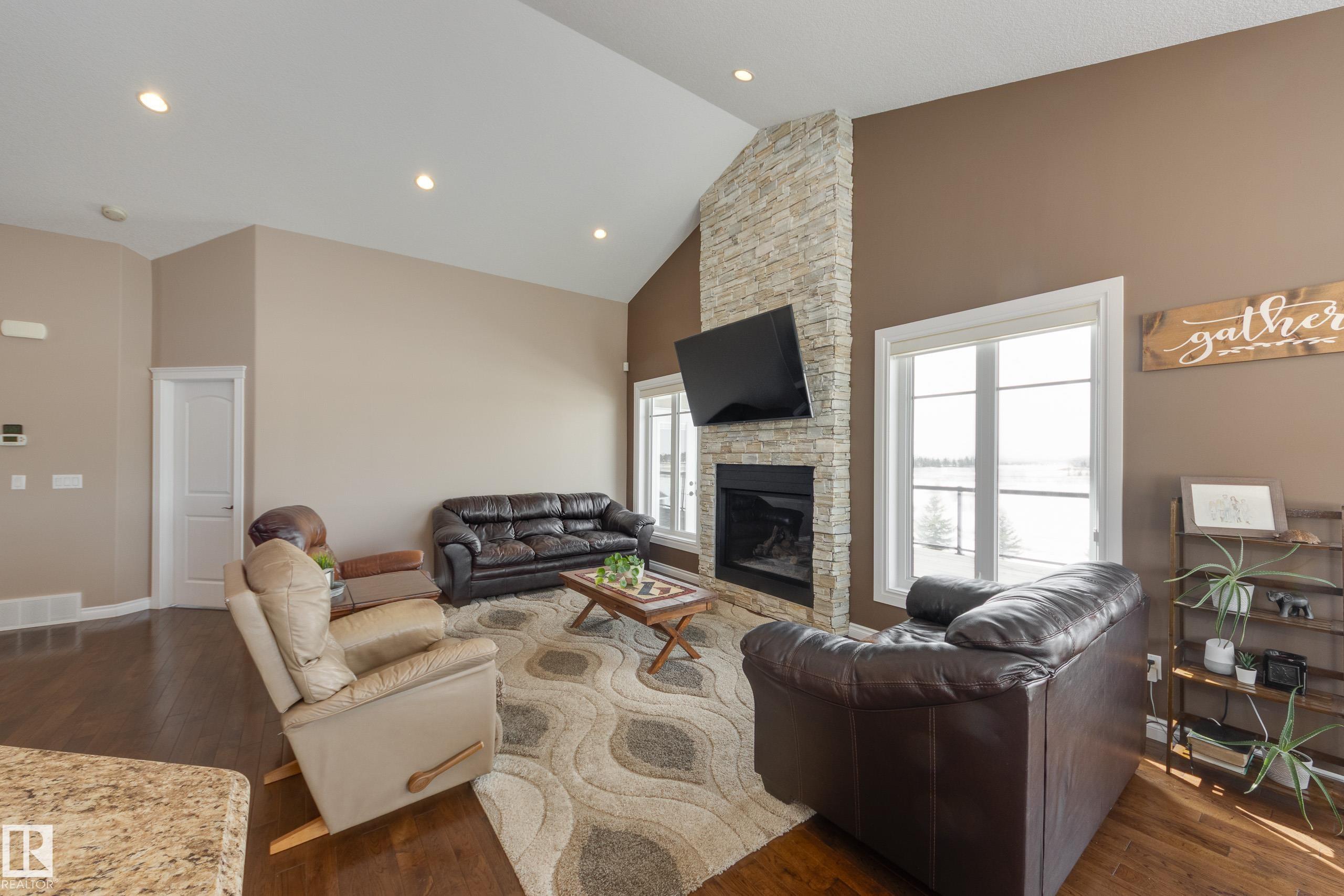 Photo 11 at 209 - 26023 Twp Road 544, Northern Lights Estates, Rural Sturgeon County