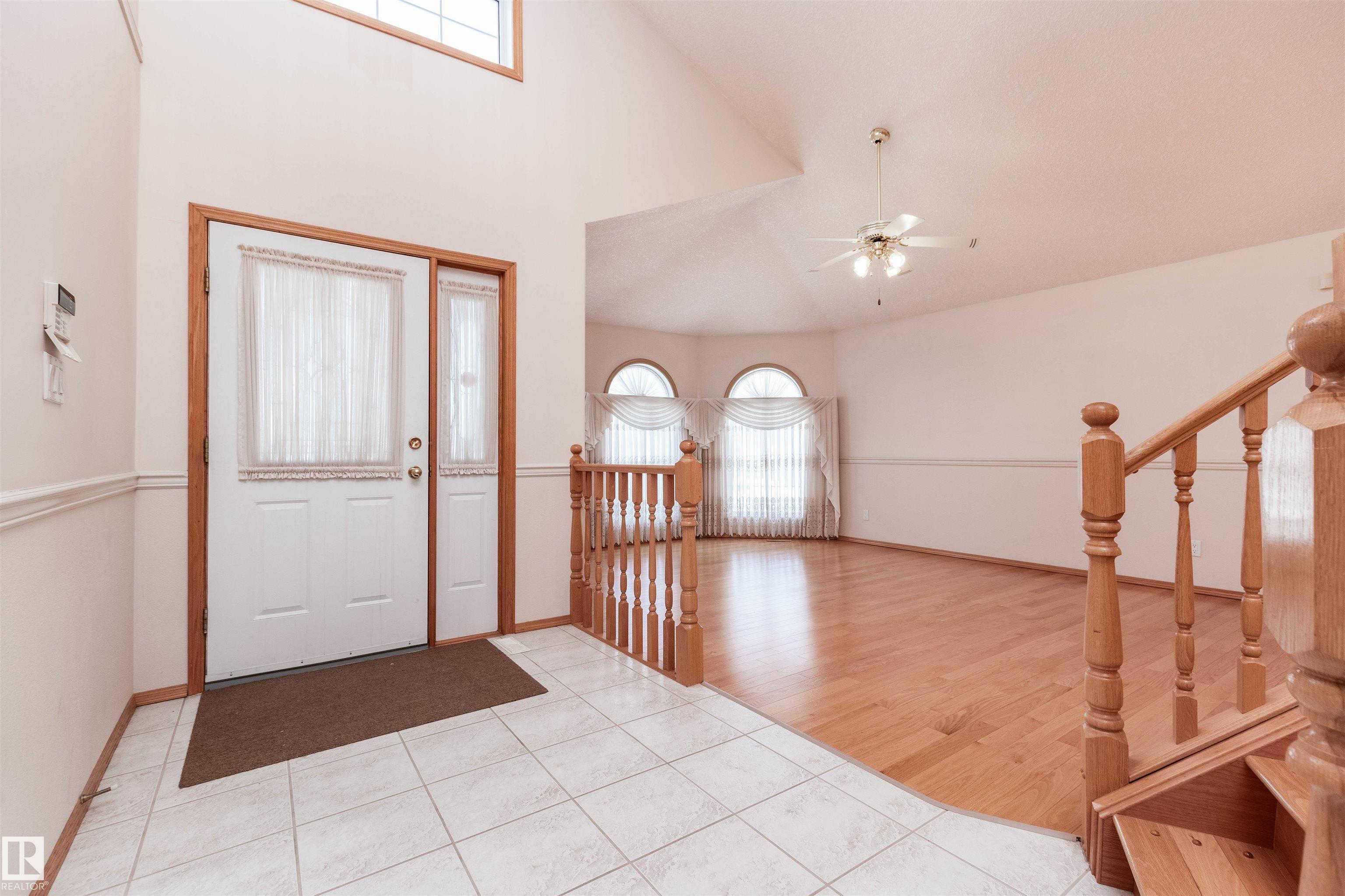 5735 161 Avenue NW, Hollick-Kenyon, Edmonton