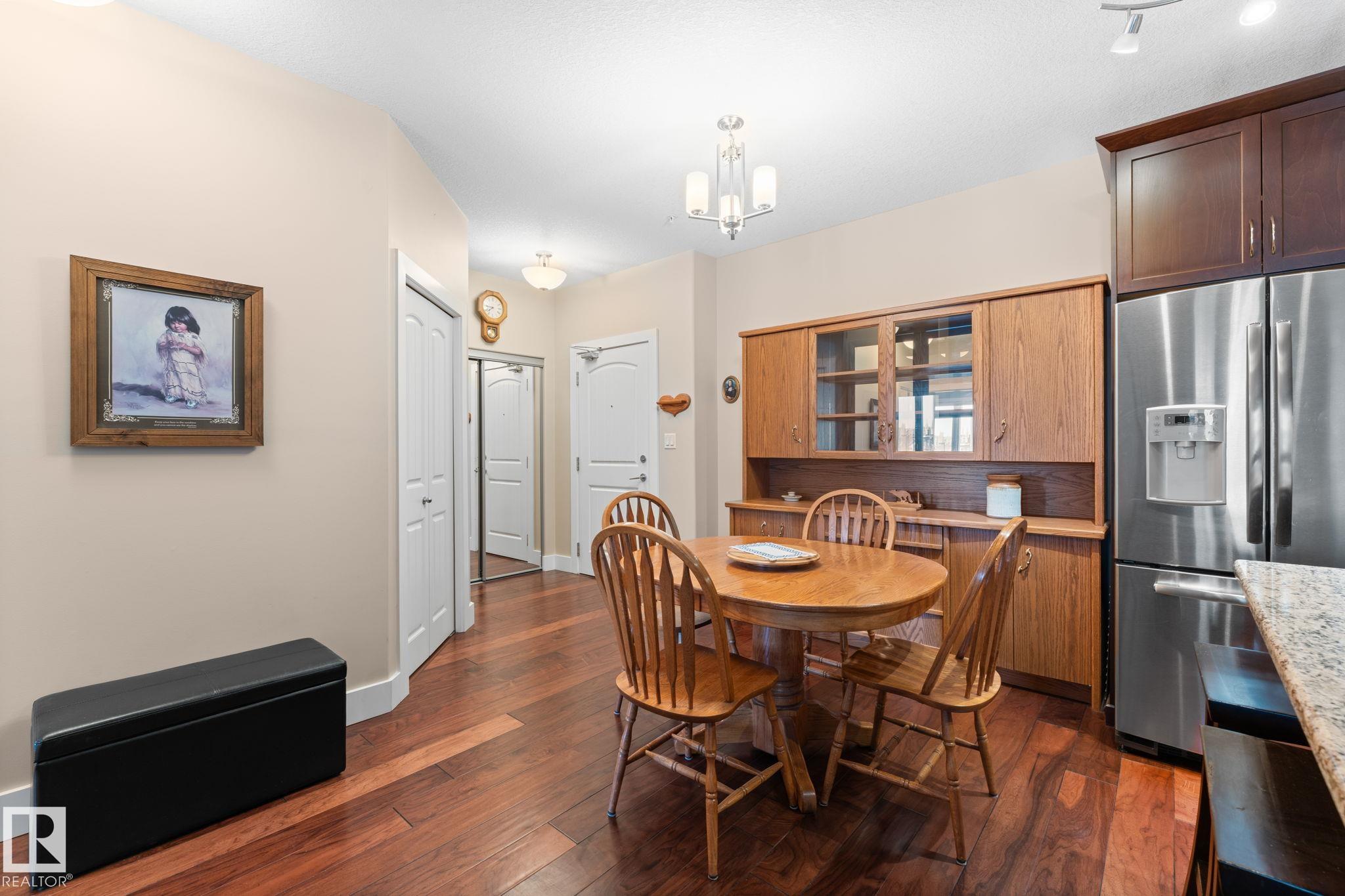 251 - 6079 Maynard Way NW, MacTaggart, Edmonton