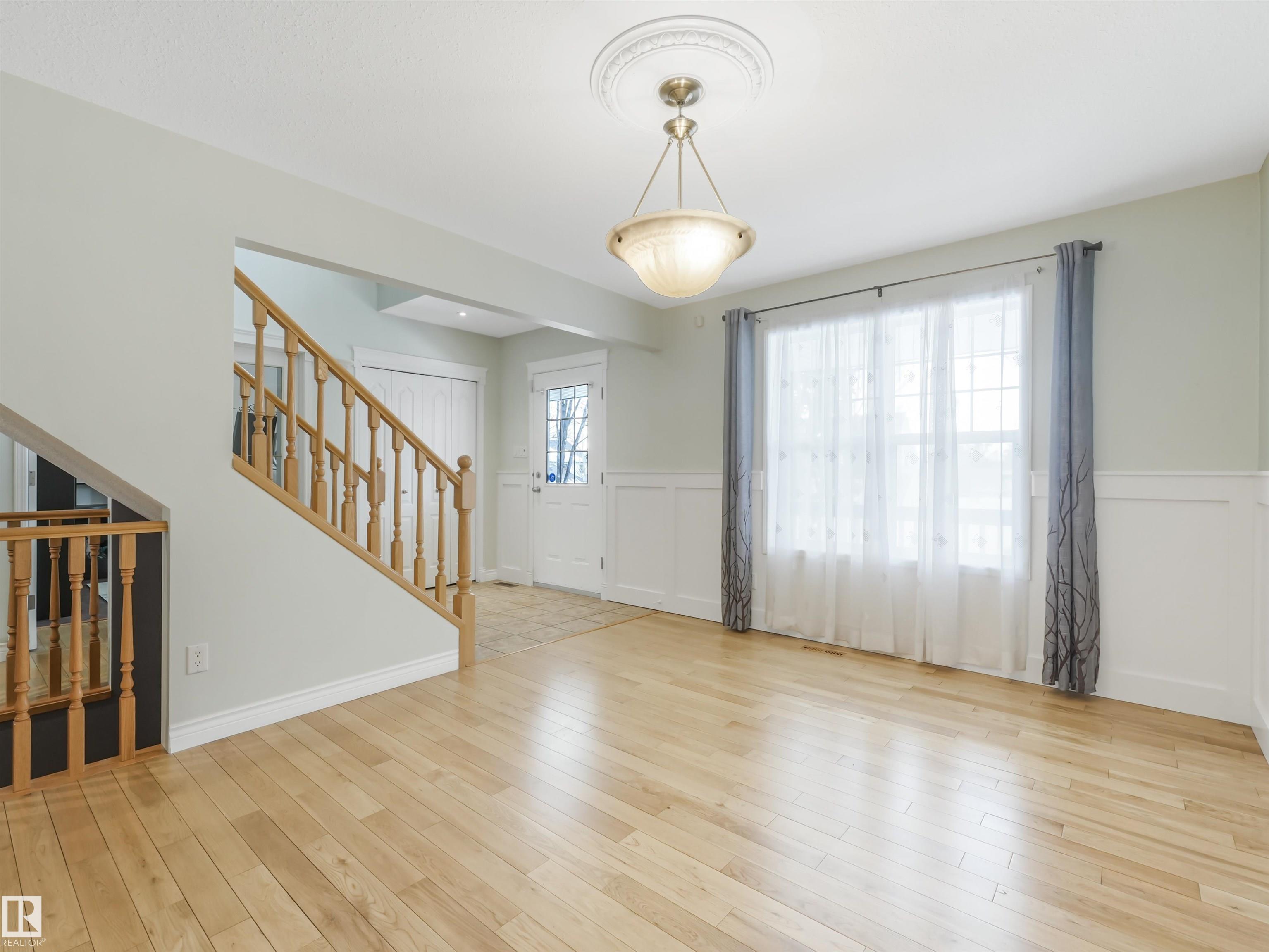 Photo 12 at 1885 Tomlinson Way NW, Terwillegar Towne, Edmonton