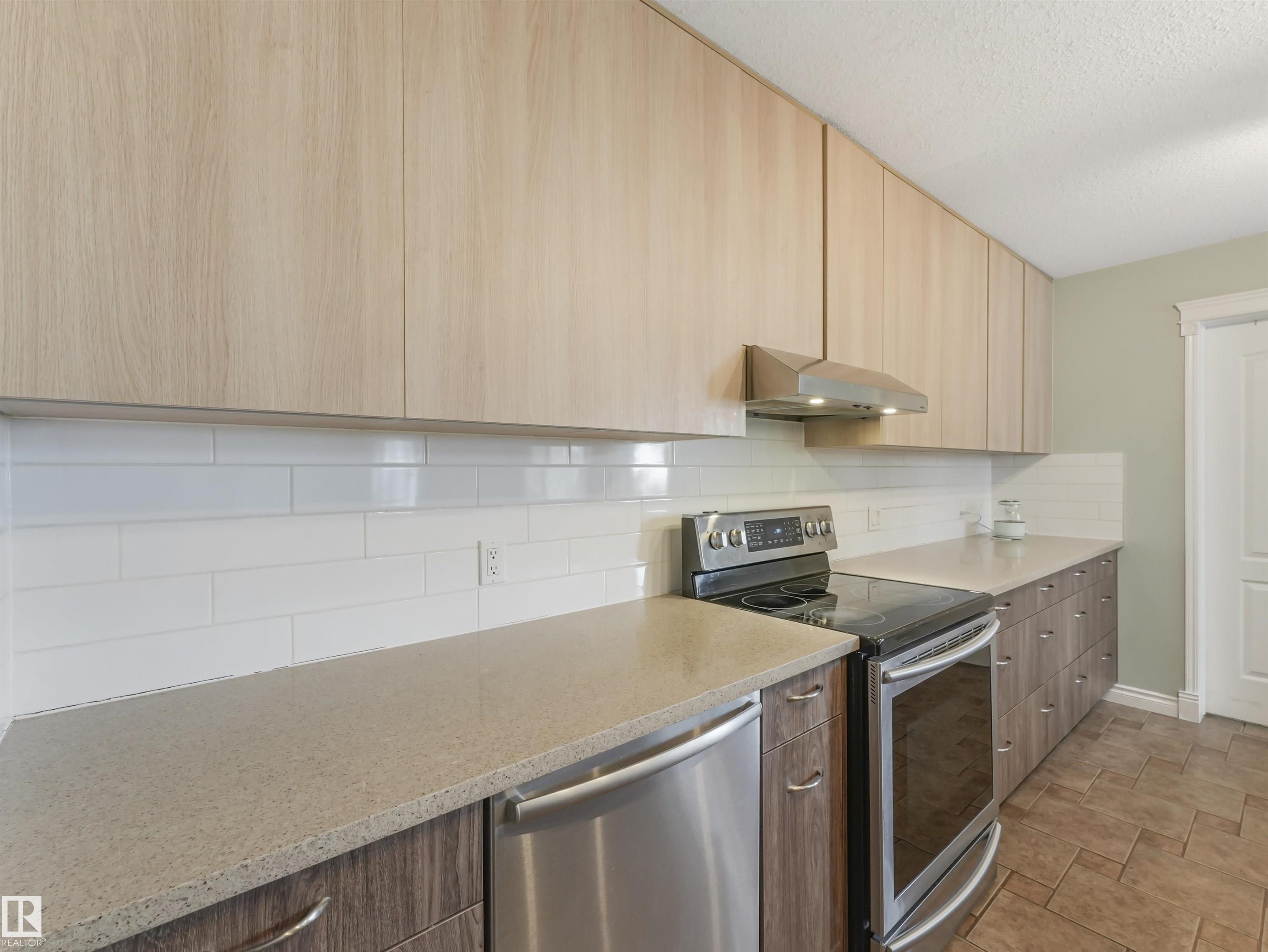 Photo 23 at 1885 Tomlinson Way NW, Terwillegar Towne, Edmonton