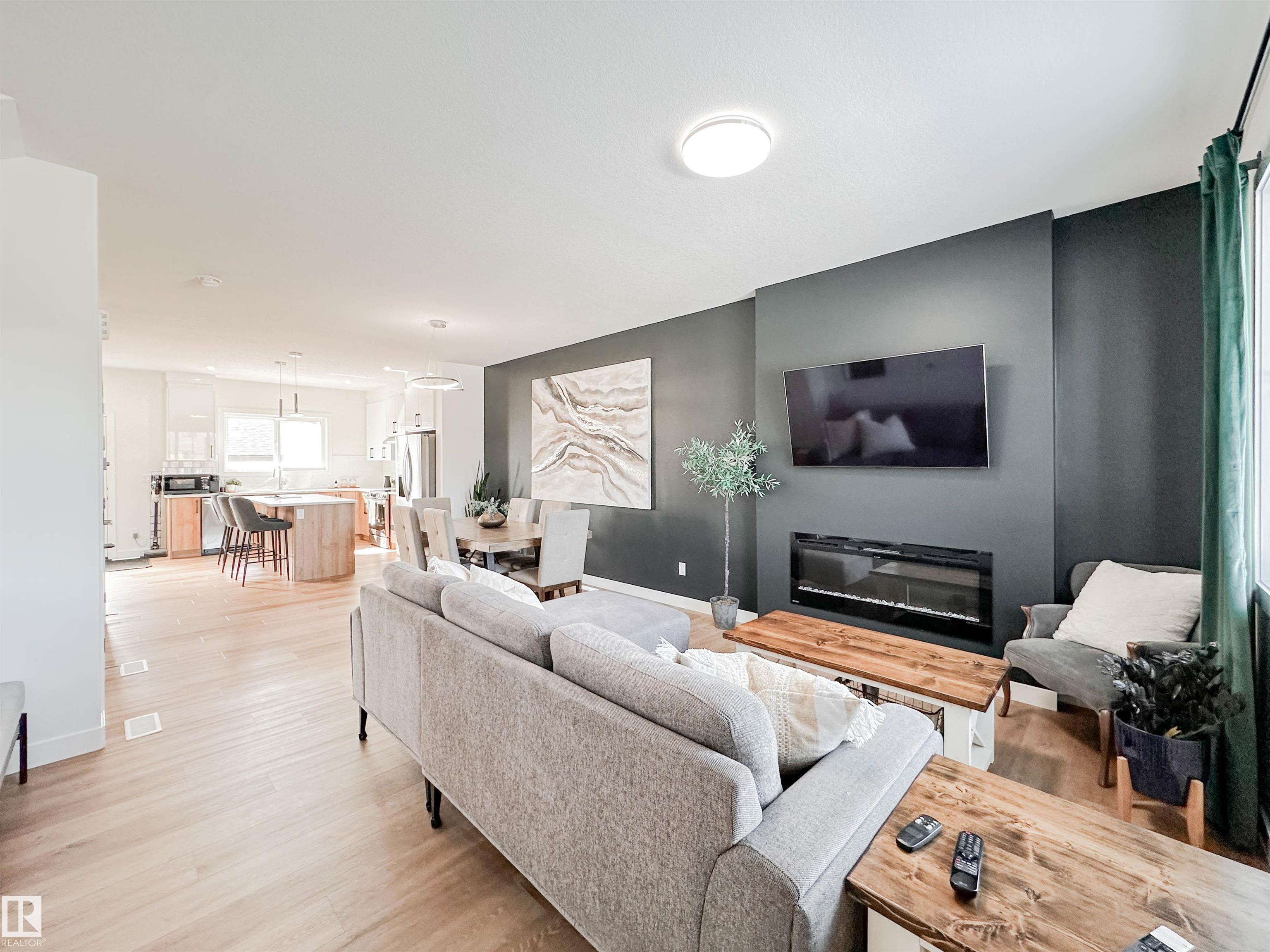 3 - 10 Devon Close, Deer Ridge, St. Albert