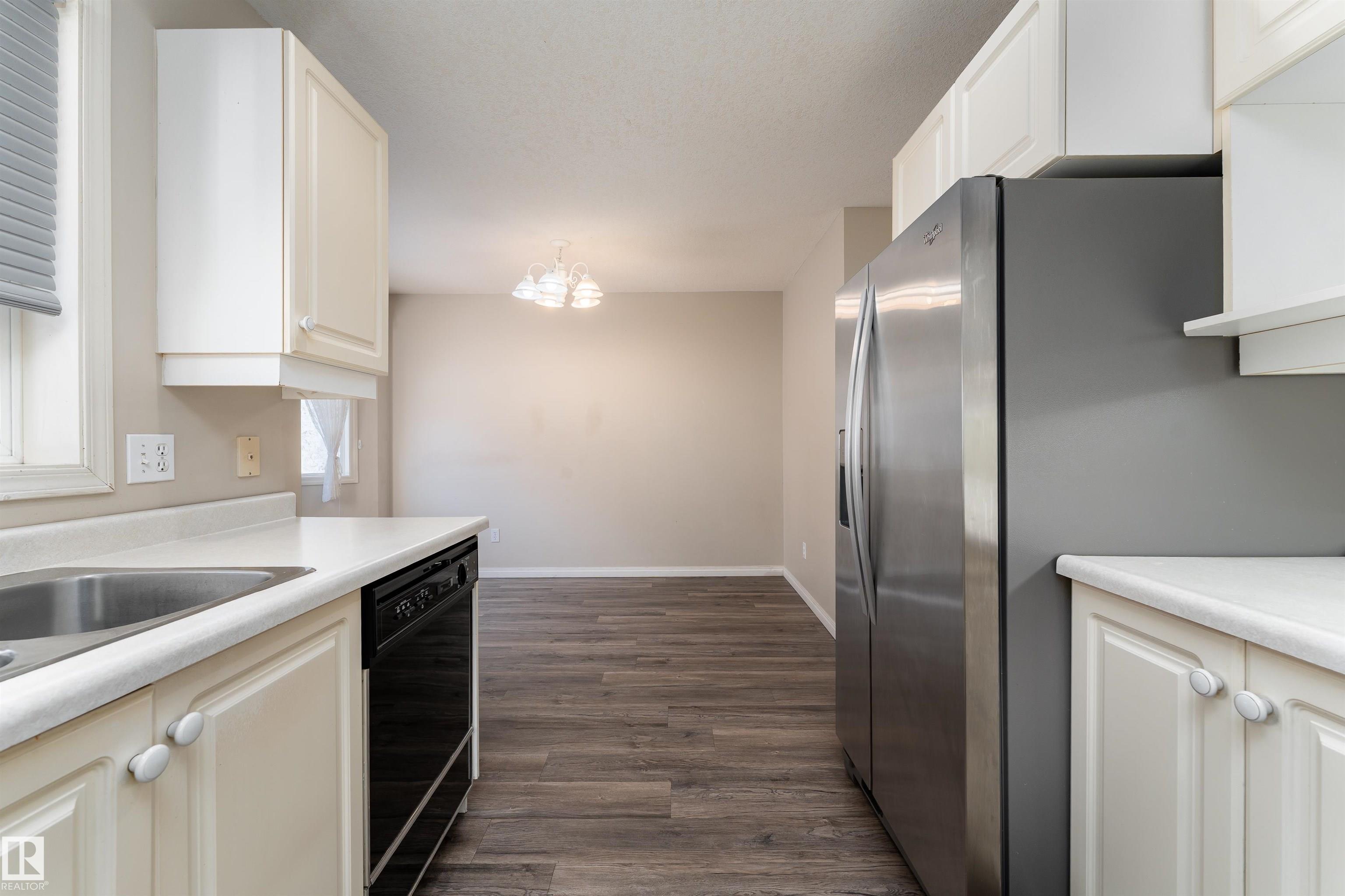 Photo 12 at 3 - 9703 174 Street NW, Terra Losa, Edmonton