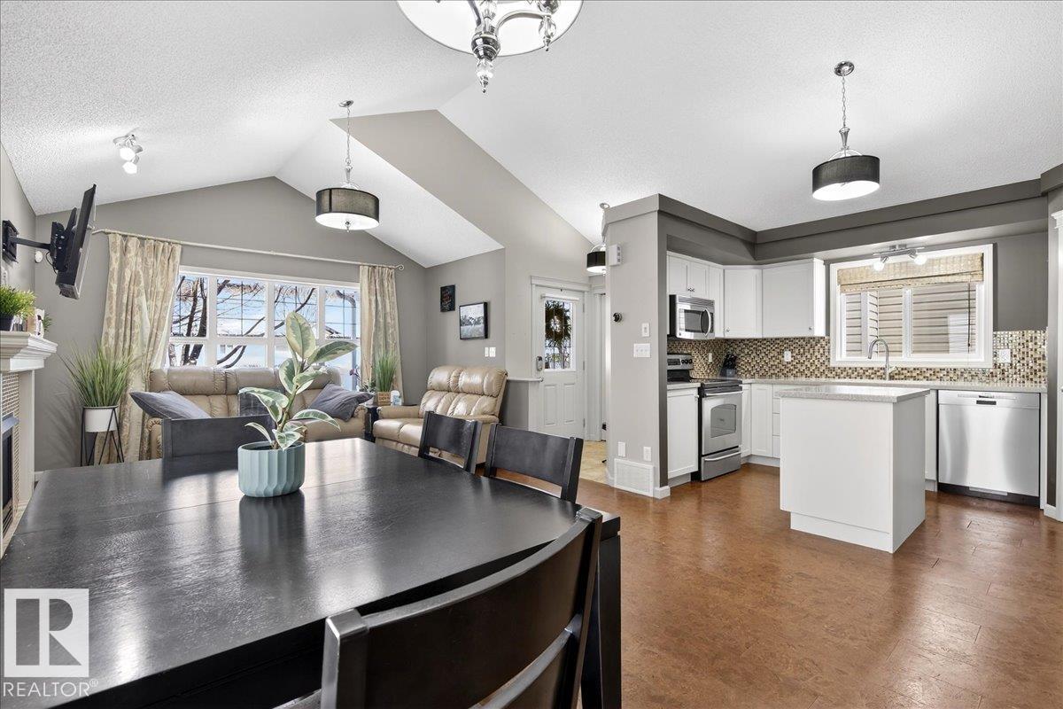 Photo 13 at 6072 Stanton Drive SW, Summerside, Edmonton