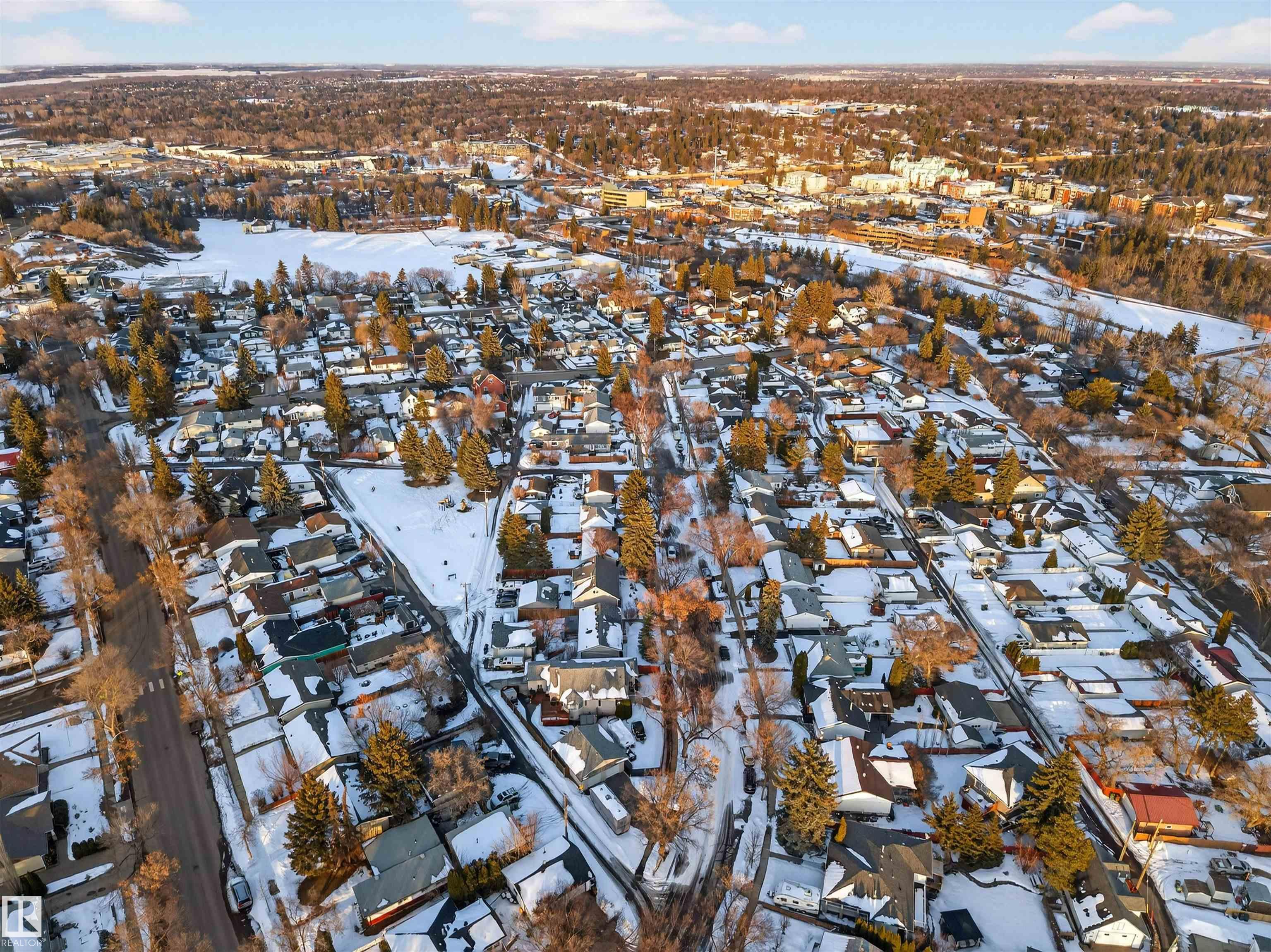 Photo 25 at 16 Mural Crescent, Mission, St. Albert