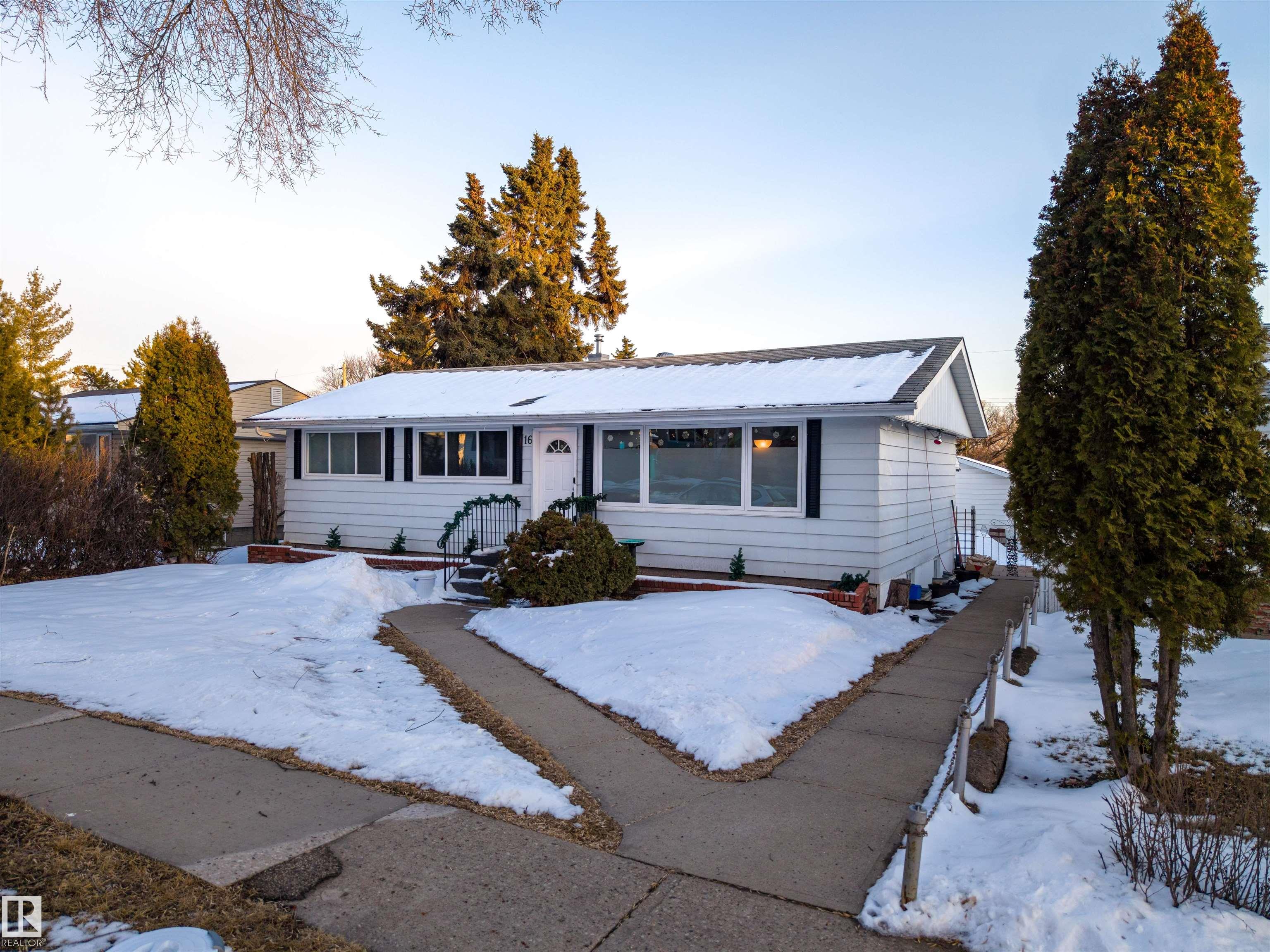 Photo 27 at 16 Mural Crescent, Mission, St. Albert