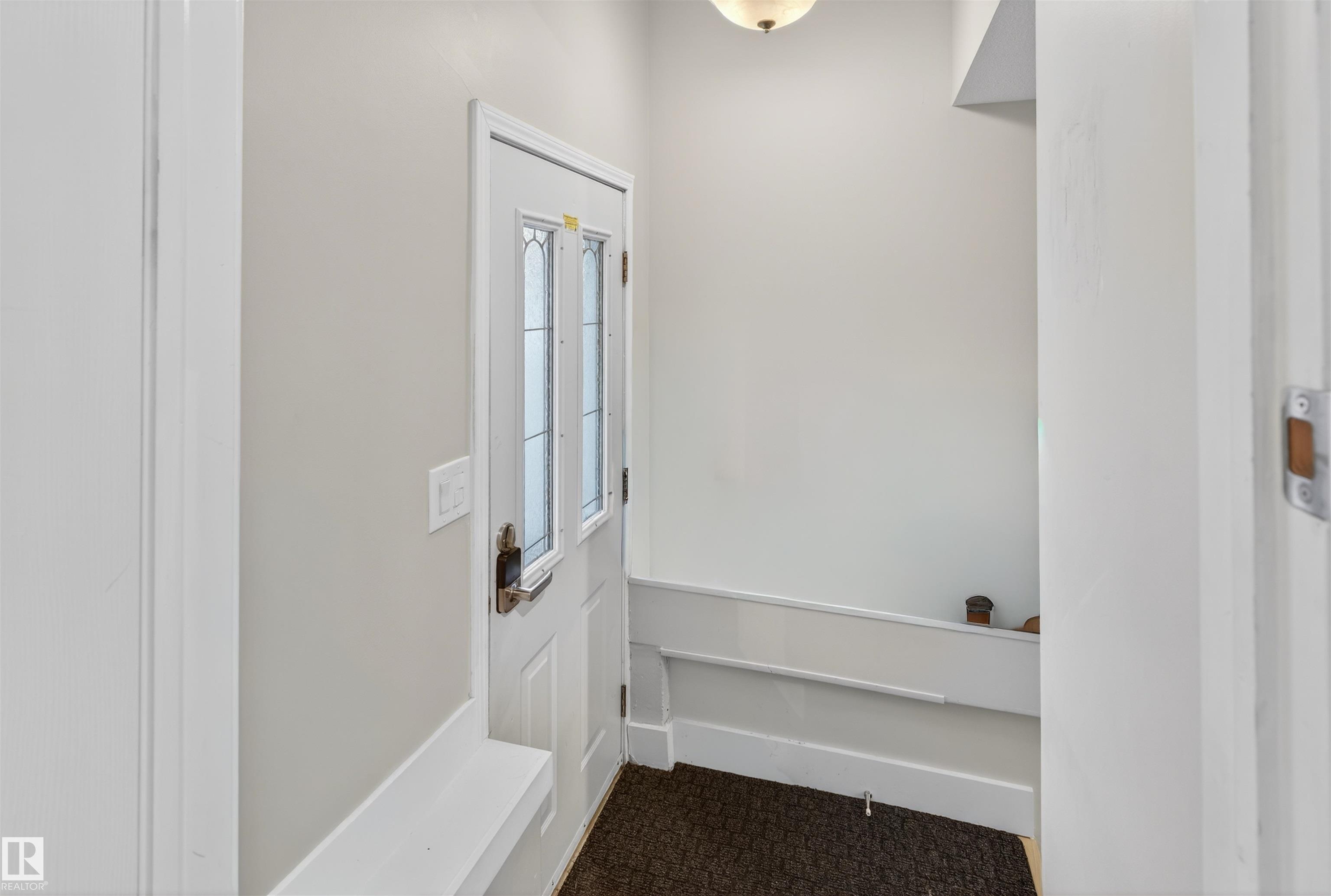 Photo 10 at 16 Mural Crescent, Mission, St. Albert